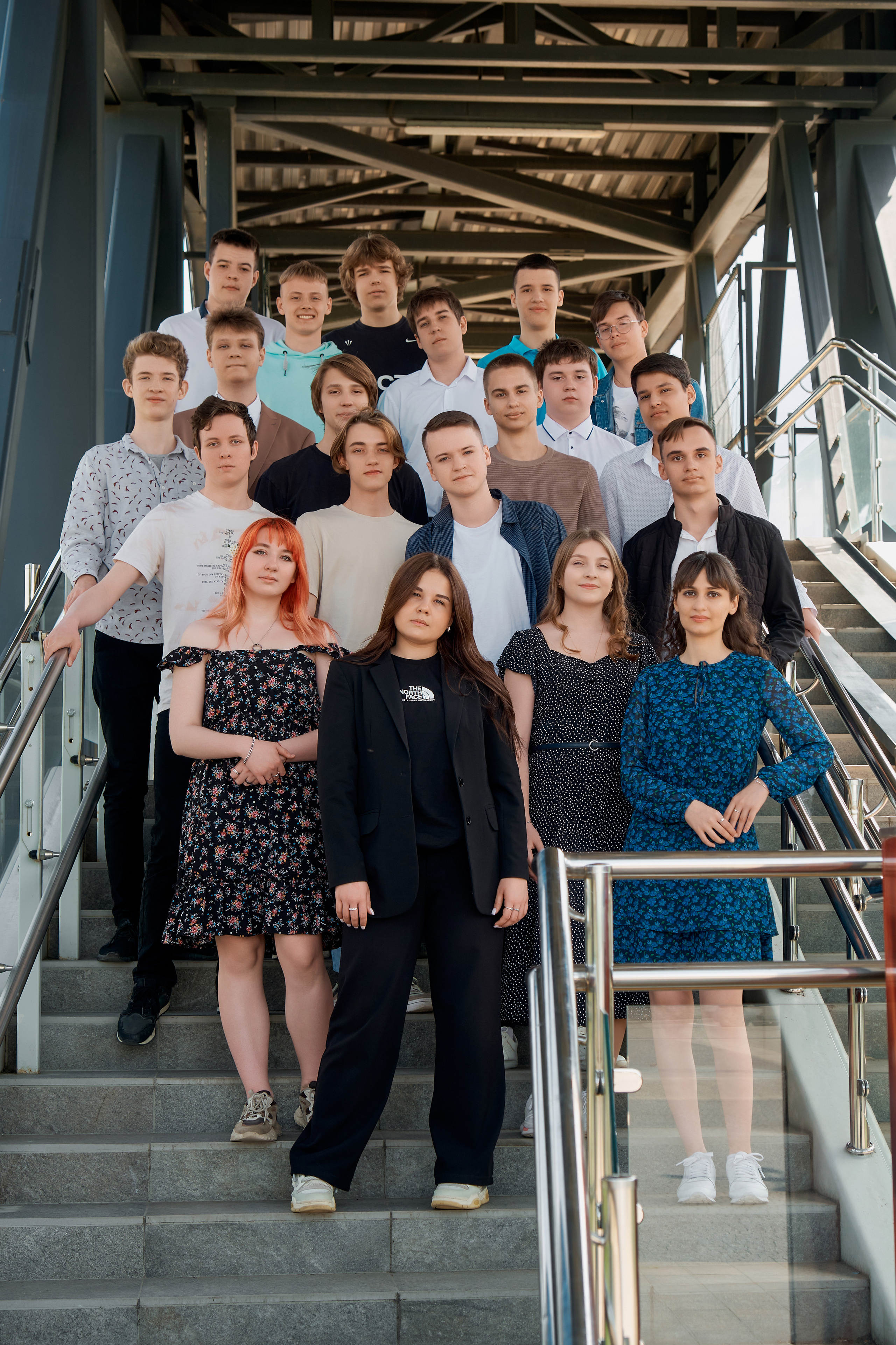 11 класс. Съемка в парке «Самбек». Фотограф Таганрог Анна Трайжон