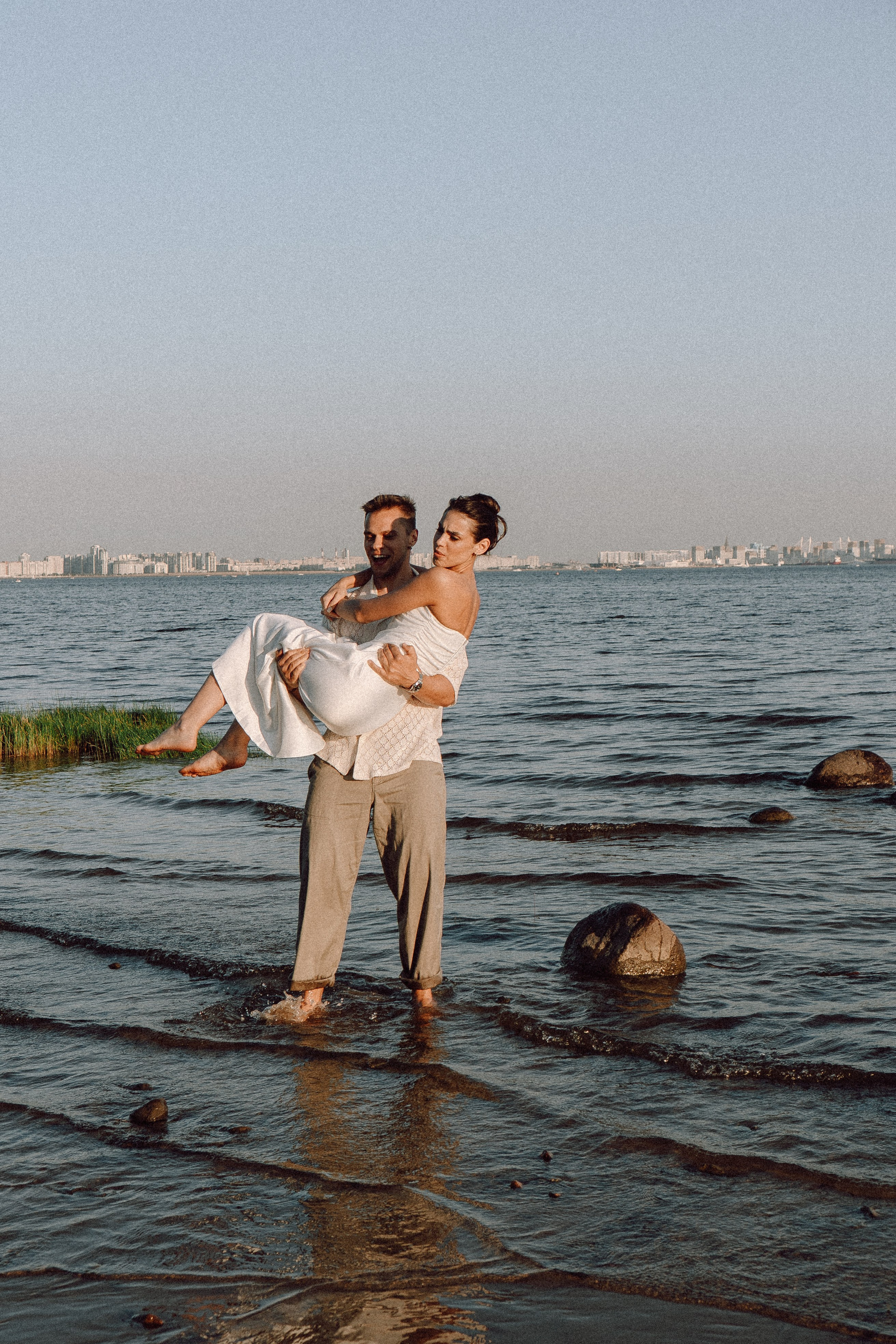 СВАДЕБНАЯ ФОТОСЕССИЯ ВЫЕЗДНОЙ ЦЕРЕМОНИИ (ФИНСКИЙ ЗАЛИВ). Профессиональный фотограф, Санкт-Петербург — Виктория Богомолова