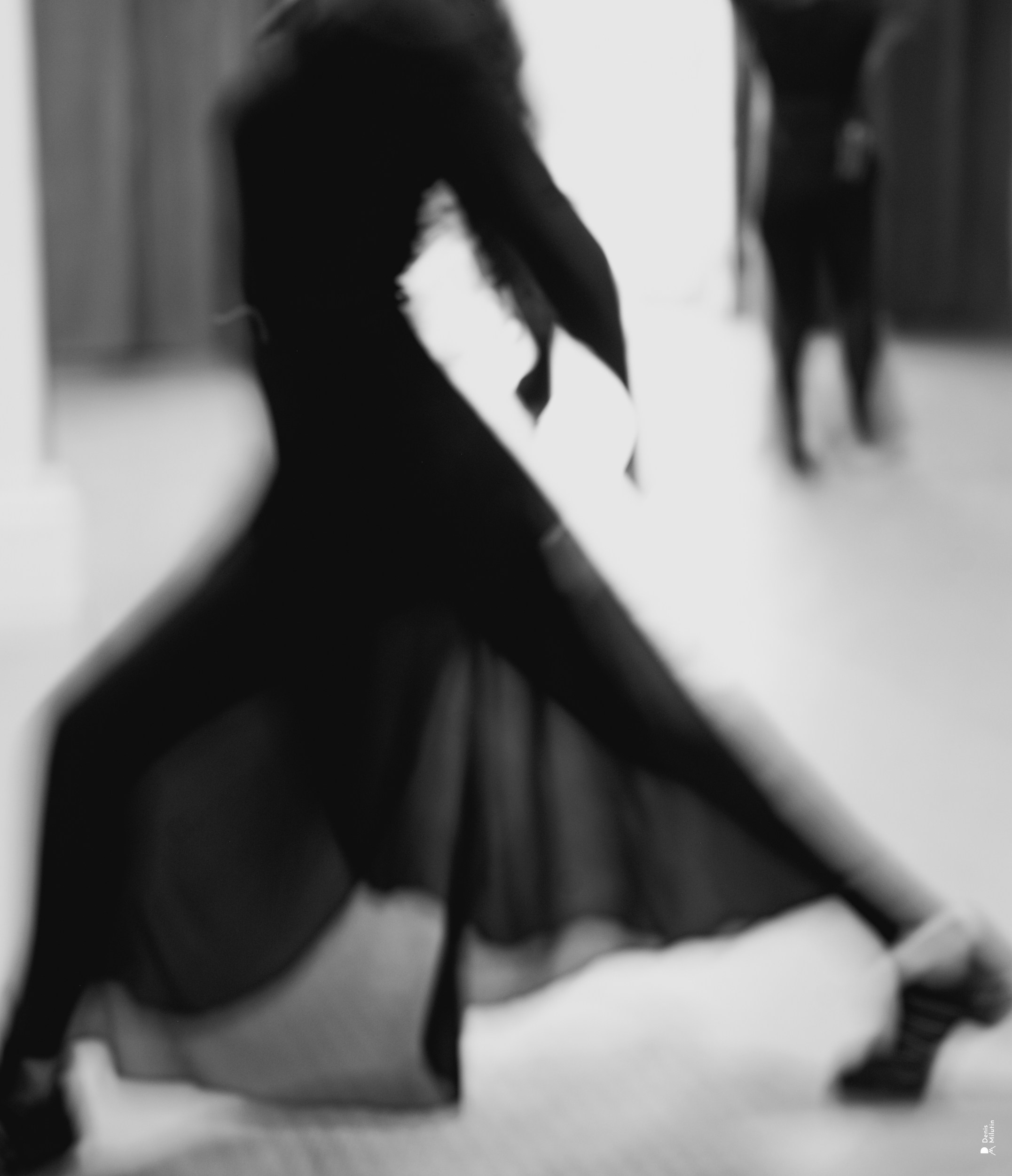 Серия Танцев теней. Портретный фотограф Денис Милютин