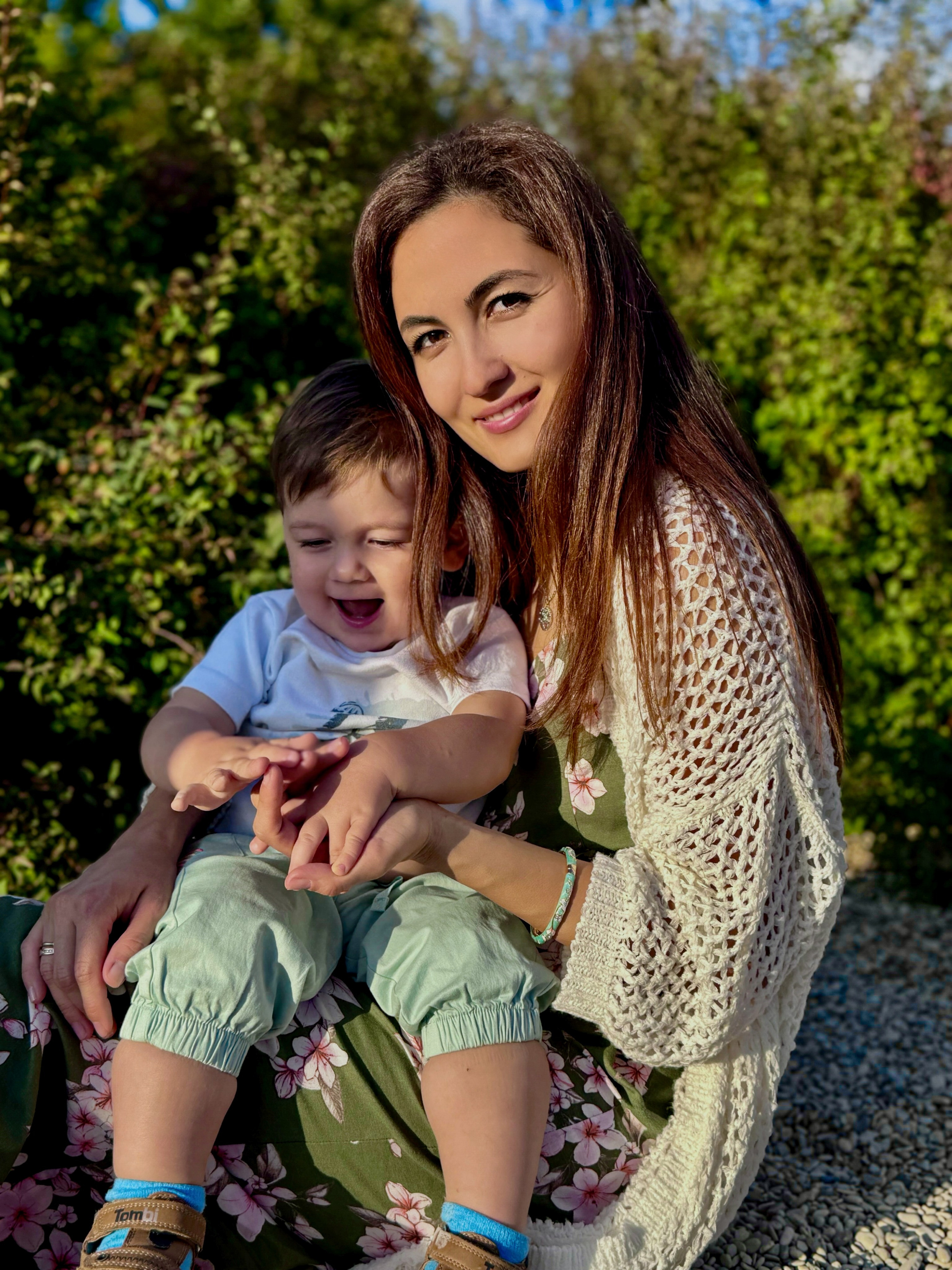 Шахноза с сыновьями. Студия фото, видеографии и мультимедийного дизайна в Москве Multi Frame Studio