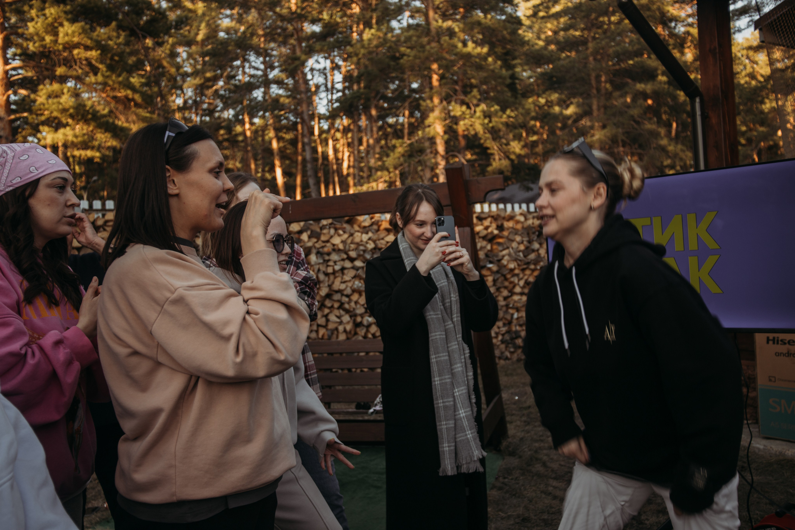 Корпоратив Muza_Arts. Венера Гайн. Репортажный фотограф  Тюмень. Обучение фотографии с 0