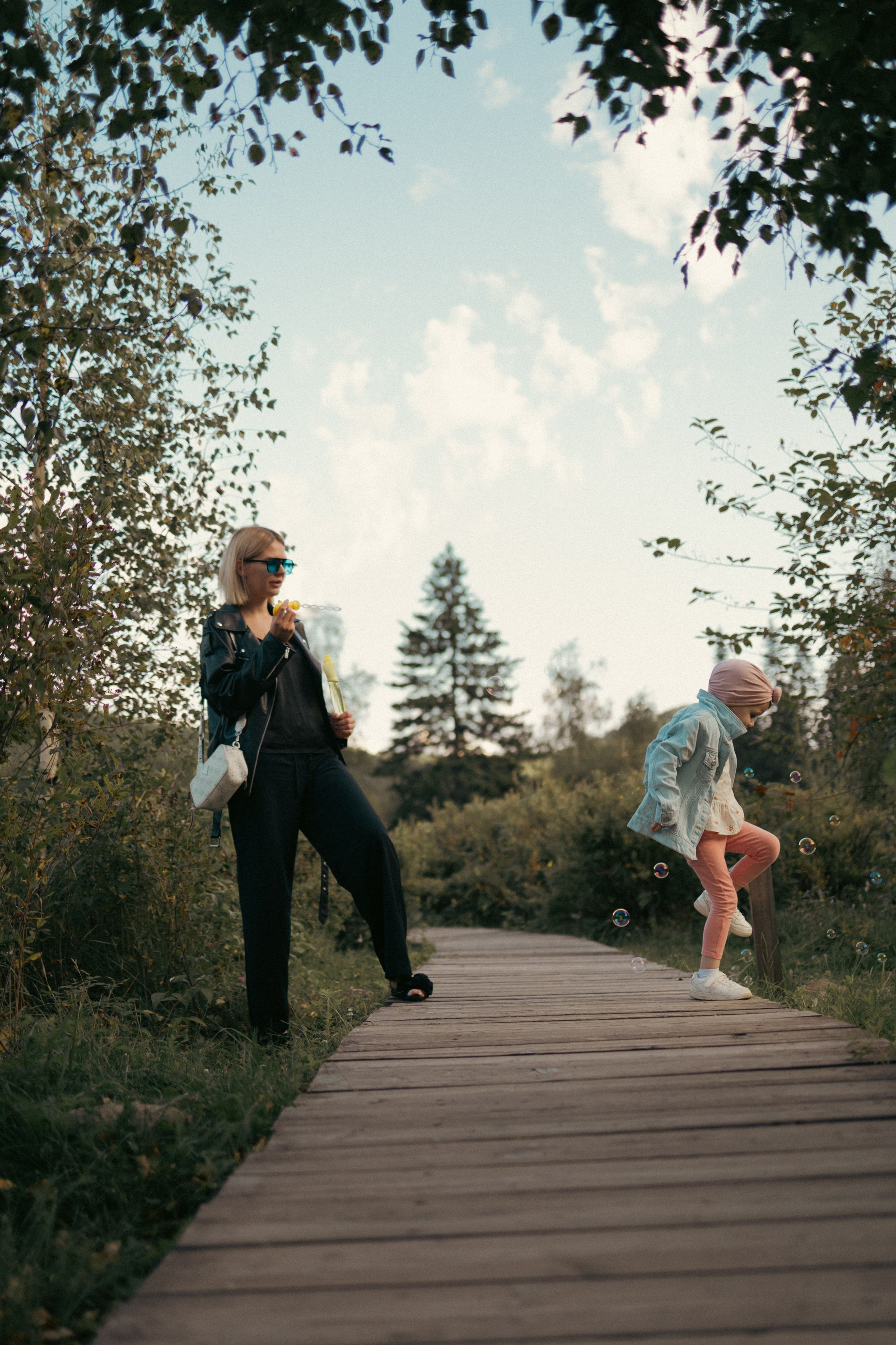 Семейная прогулка в долине мечтателей в Листвянке. Свадебный Фотограф в Иркутске Екатерина Елисеева