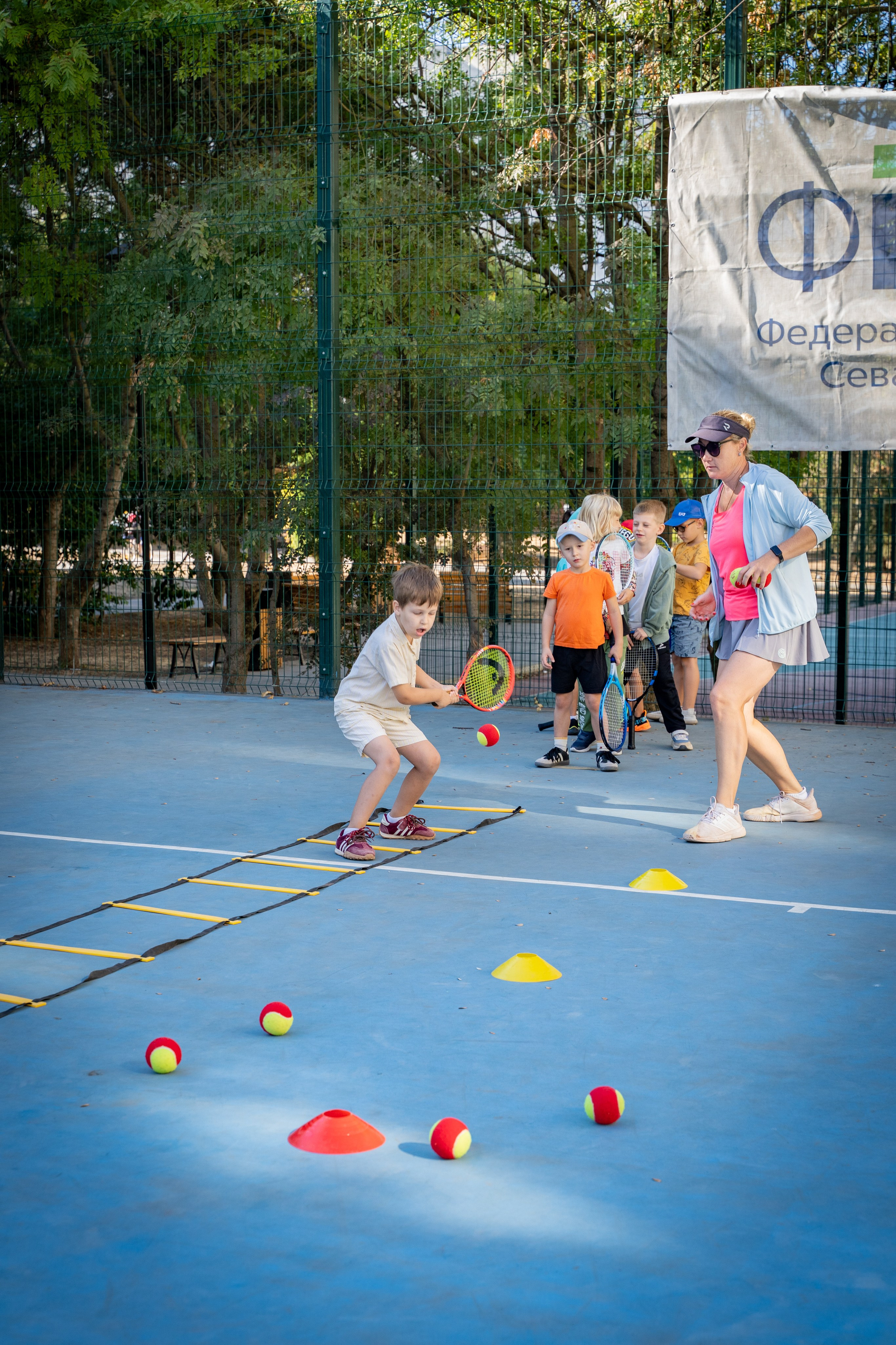 Федерация тенниса Севастополь. Малыши. Анастасия Дунаева. Фотограф в Севастополе