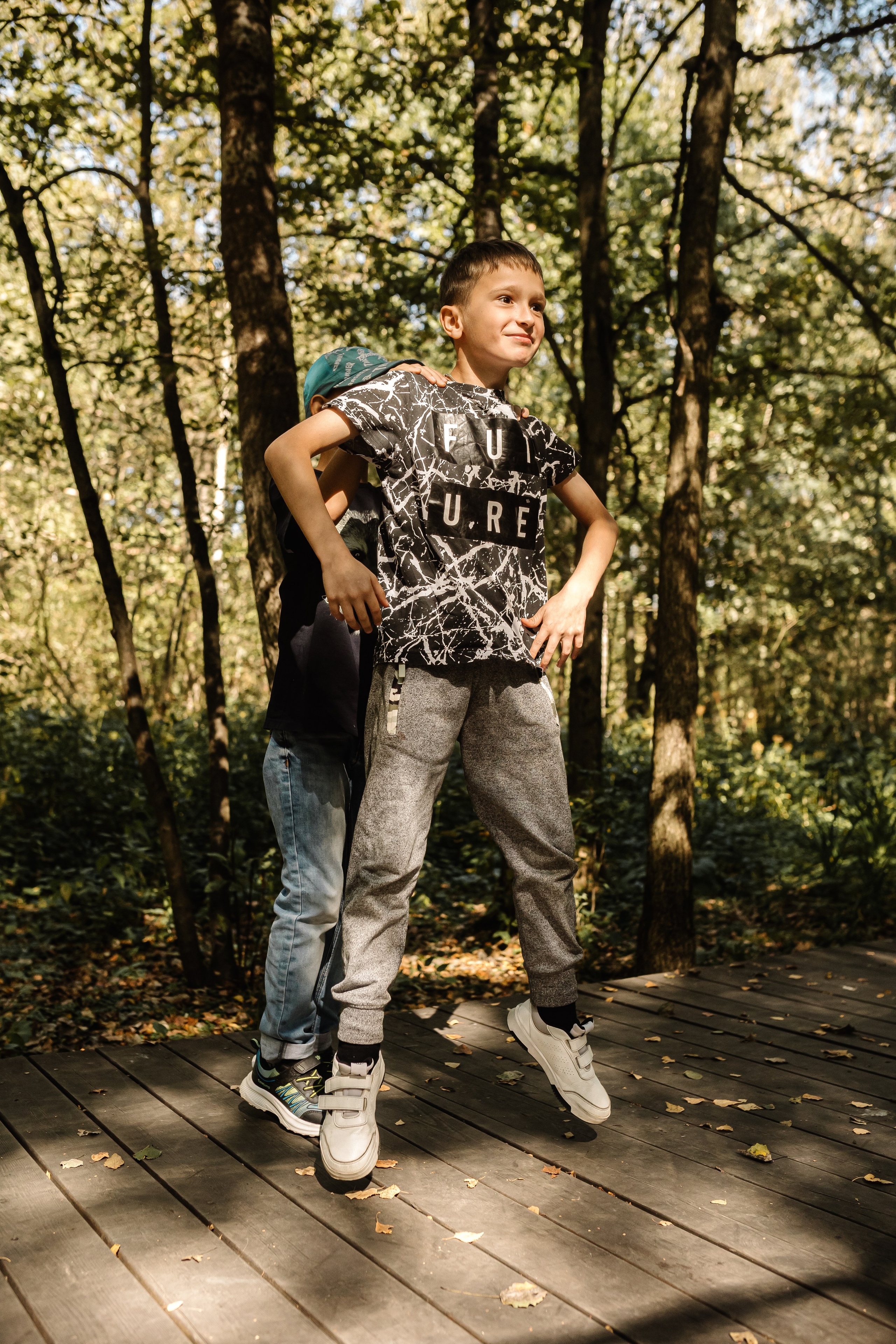 Репортаж школьной прогулки в парке. Семейный и женский фотограф в Москве Надежда Воробьева