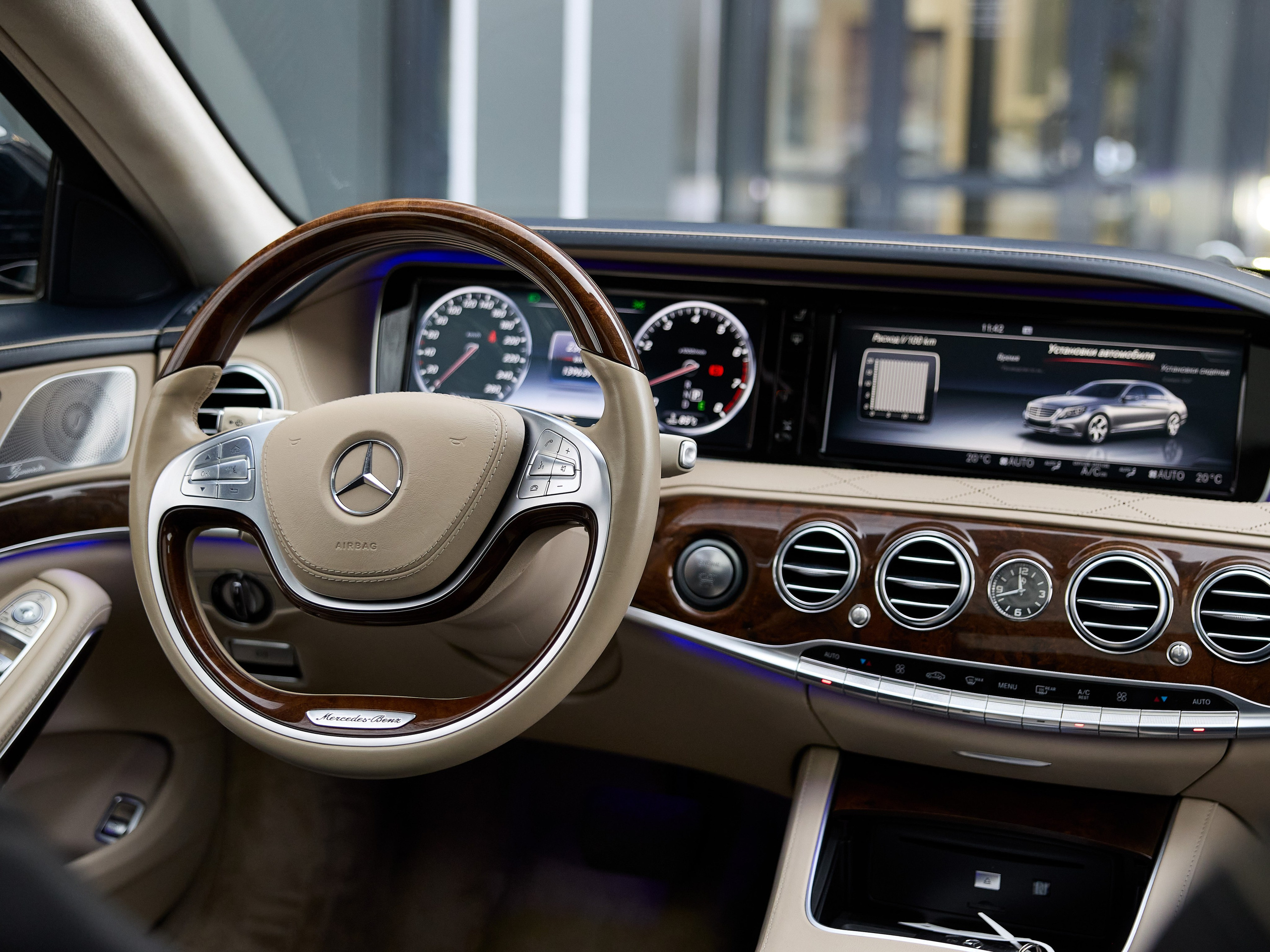 Mercedes S500. IDeAI studio