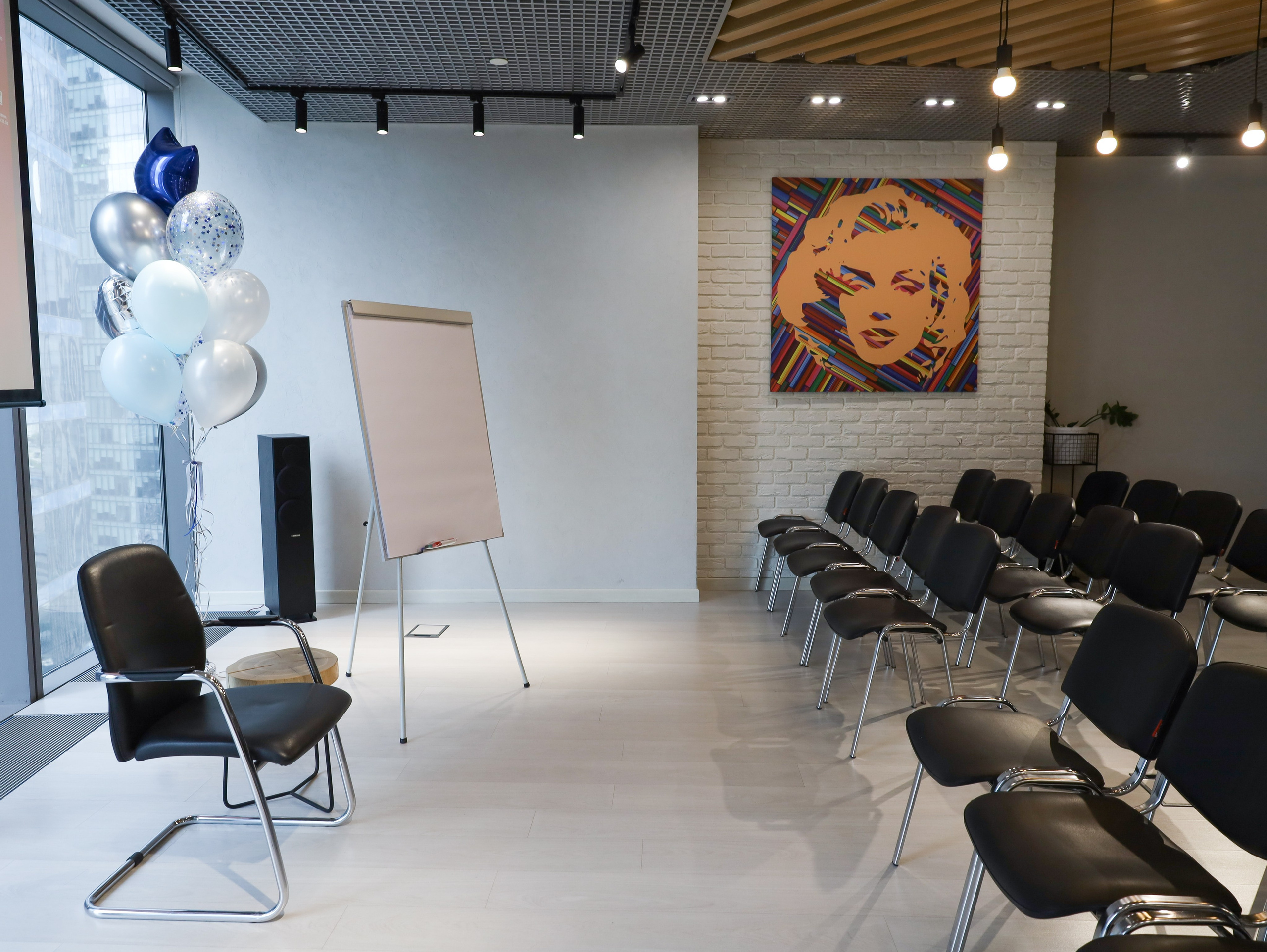 КОНФЕРЕНЦИЯ ВЫПУСКНИКОВ ШКОЛЫ ПРОДЮСИРОВАНИЯ АННЫ НОВИКОВОЙ. Фотограф мероприятий Ирина Каширина