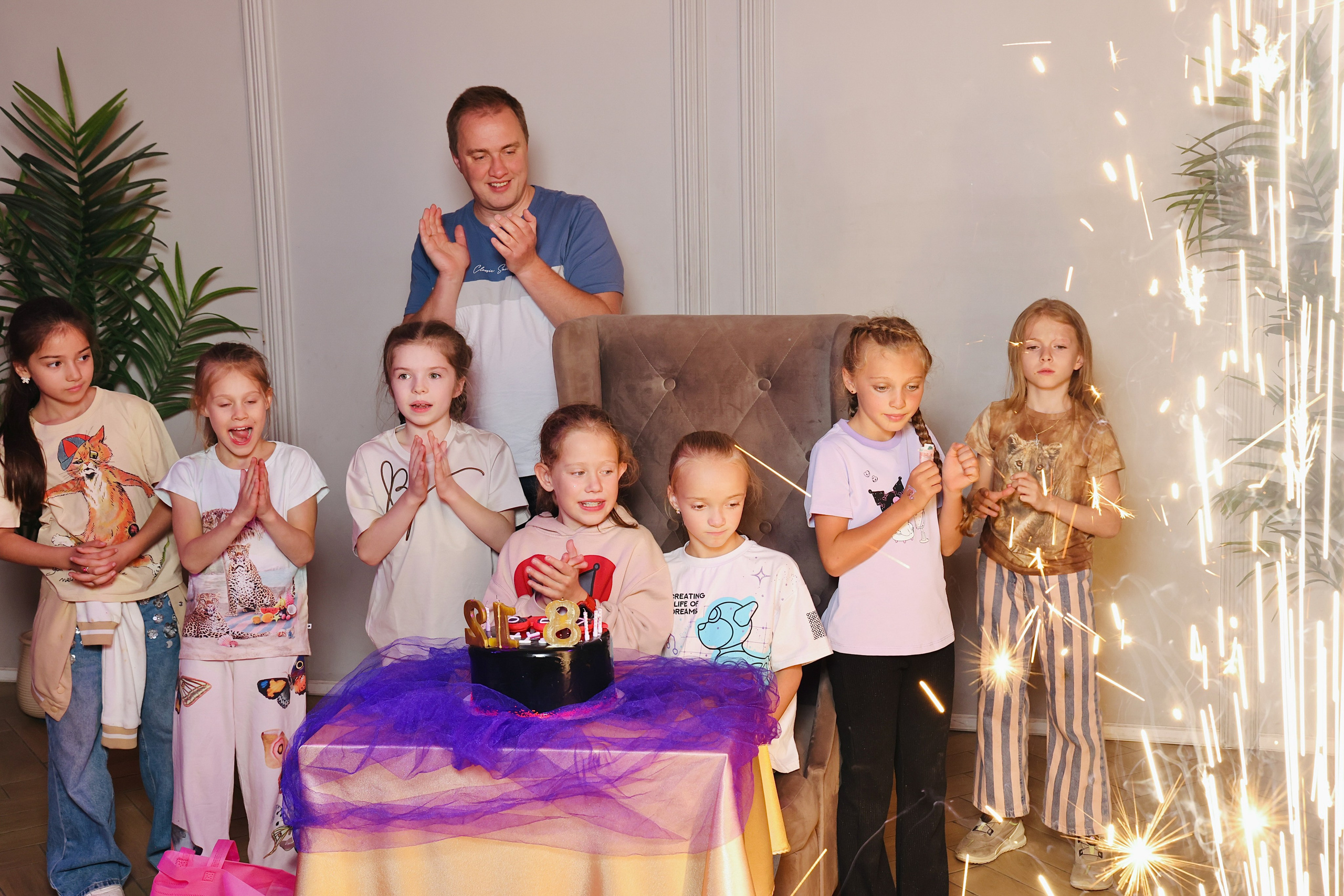 День рождения Ники и Софьи 8 и 12 лет. Фотограф Алексей Солопов