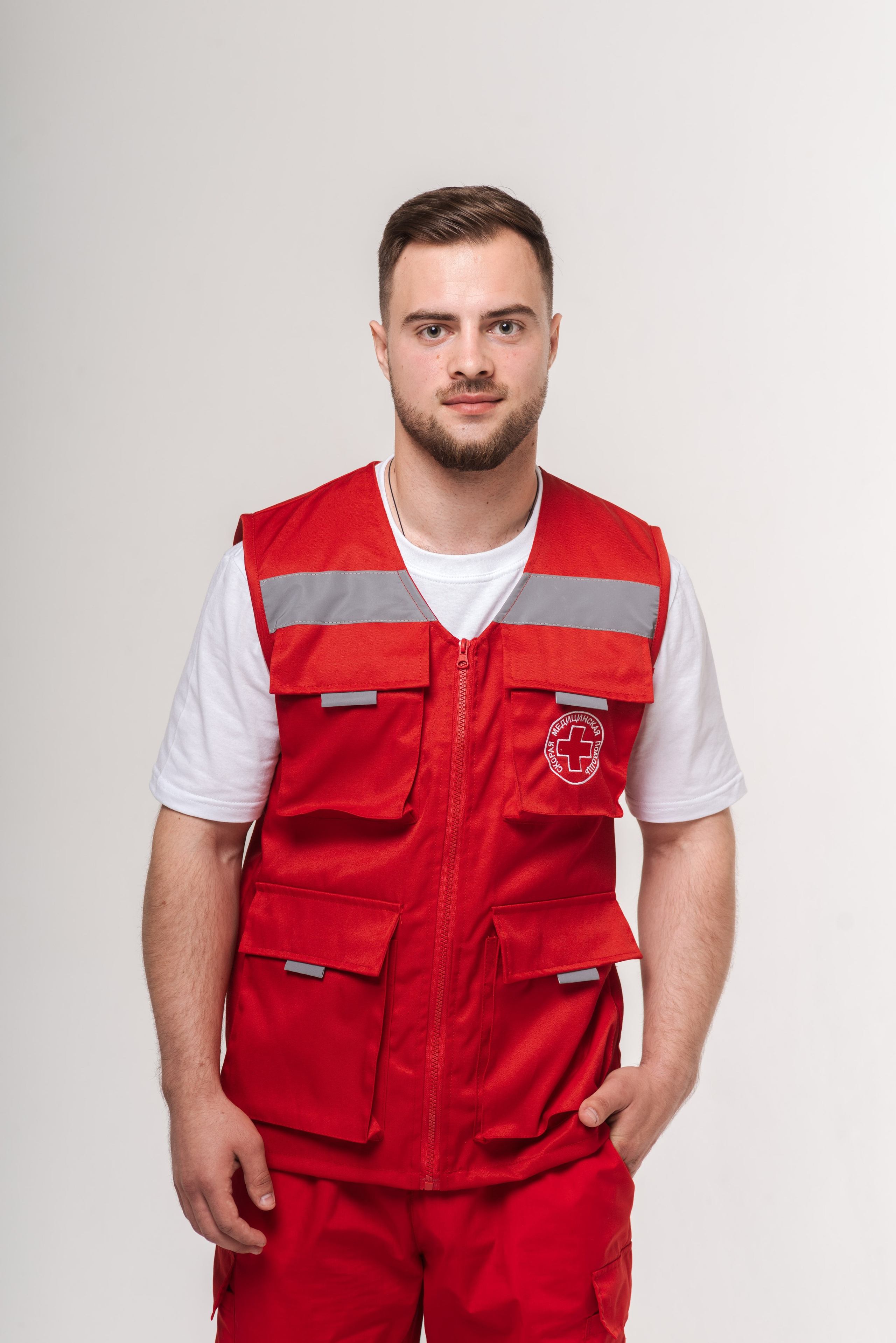 Дмитрий, 171 см, 46-48 р-р. KED Production — продакшн из СПб. Создаём фото, видео и контент, который помогает брендам и селлерам продавать больше