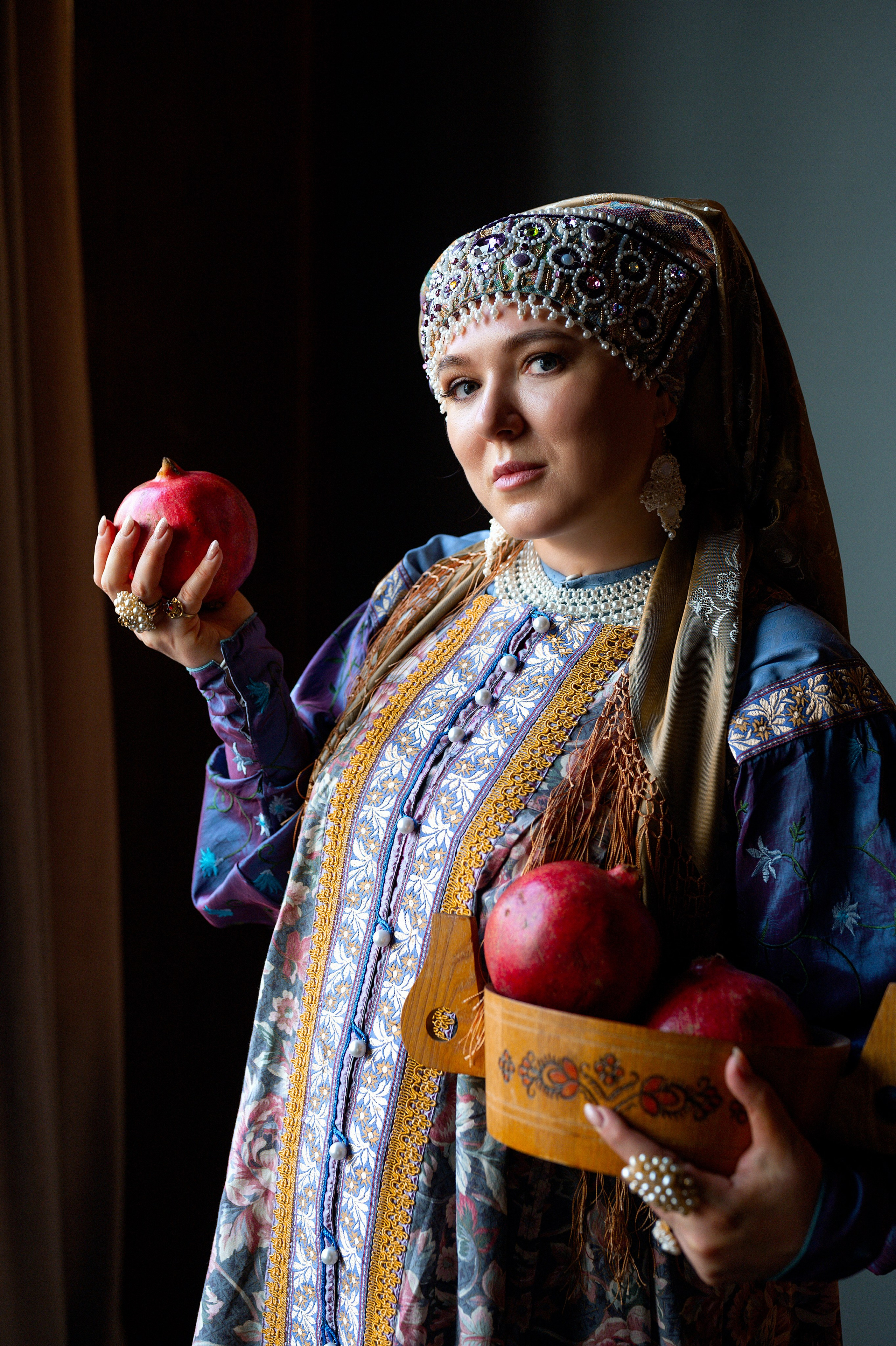 Фотосессия в русском народном костюме. Фотограф Юлия Кондратьева