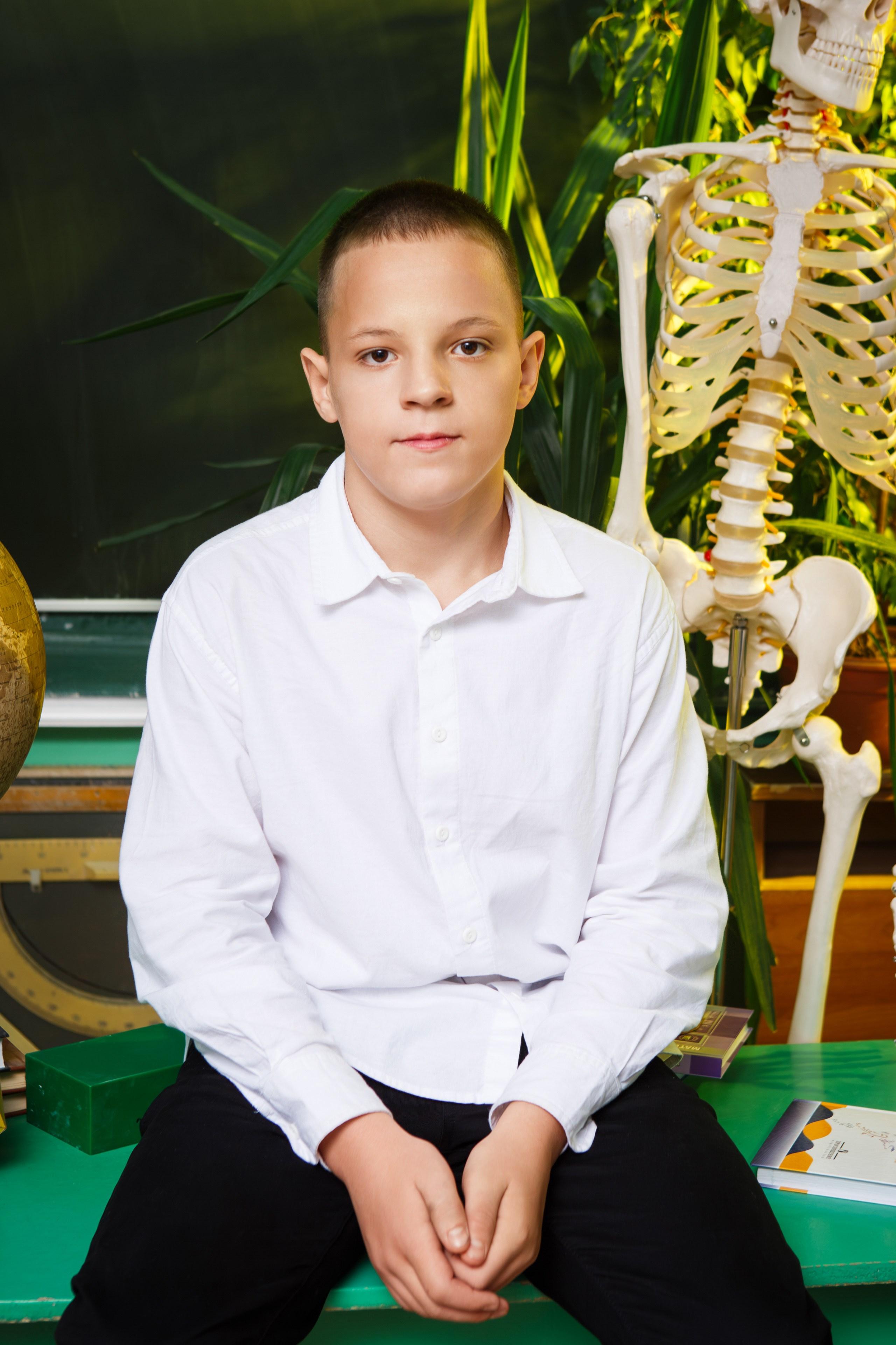 ПОРТРЕТНАЯ ФОТОСЕССИЯ В КЛАССЕ ДЛЯ 9 КЛАССОВ. ТВОЙ АЛЬБОМ / ТВОИ ПРАВИЛА