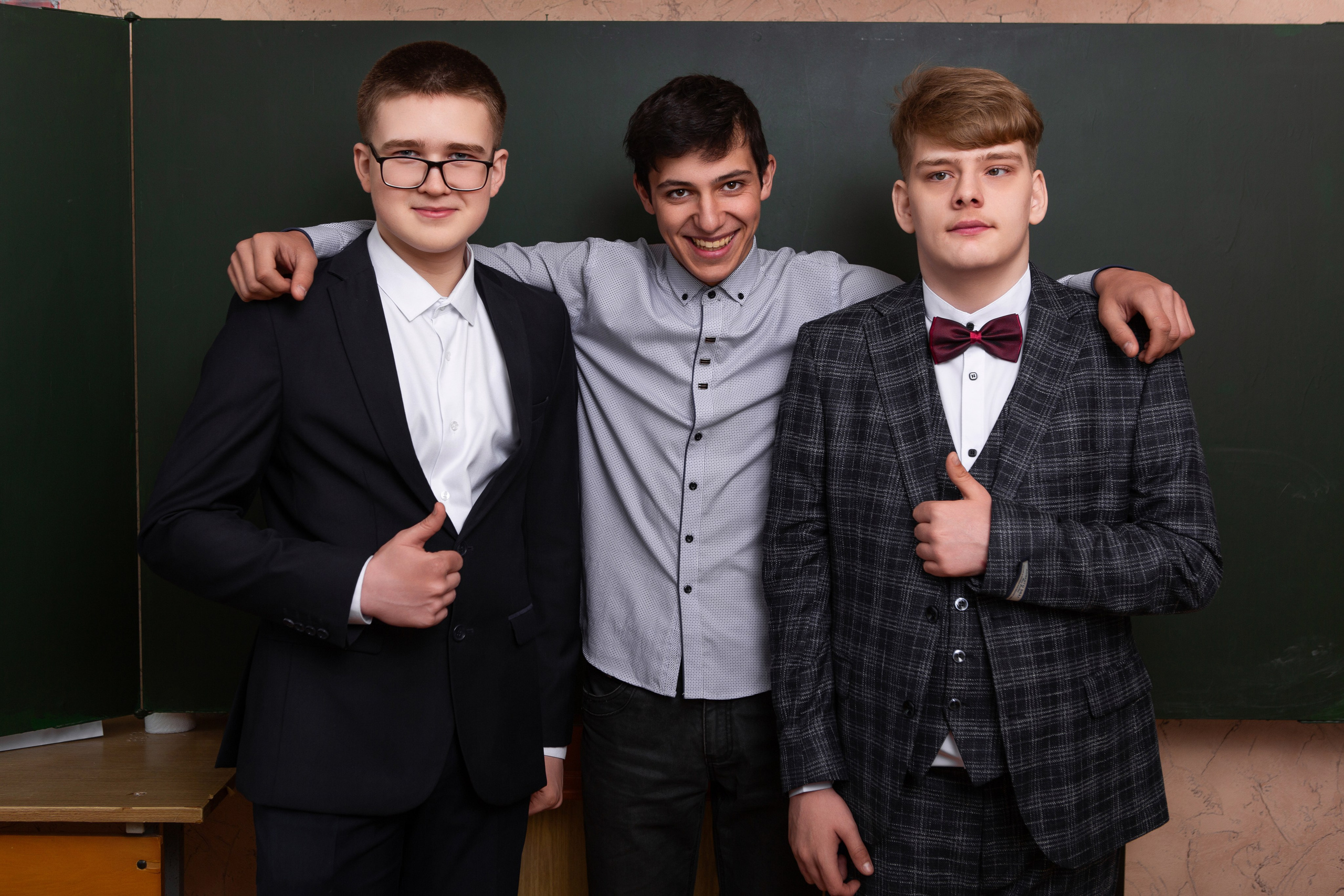 ФОТОСЕССИЯ ДЛЯ ВЫПУСКНОГО КЛАССА. ТВОЙ АЛЬБОМ / ТВОИ ПРАВИЛА