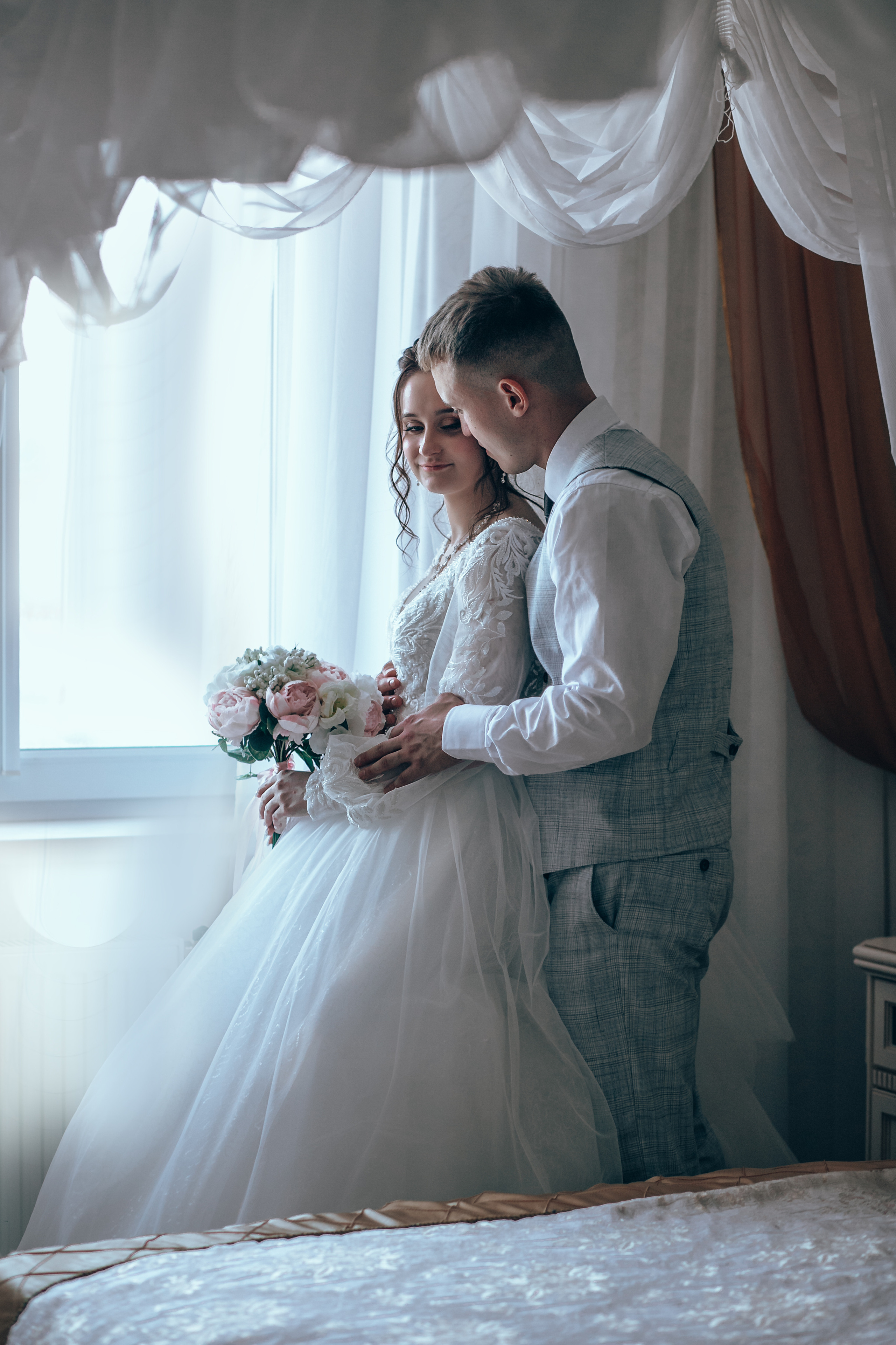 Свадебная фотосессия. Фотограф Кравченко Юлия. Энгельс