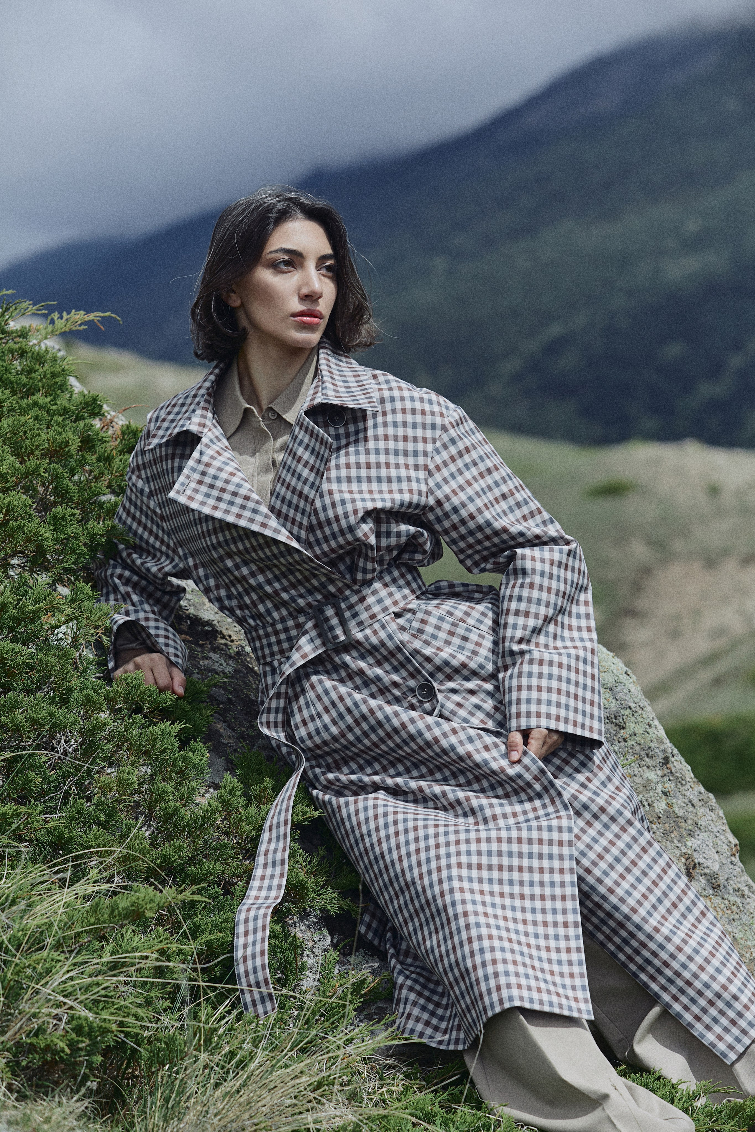 Съемка для бренда в горах. Фотограф Продюсер в горах КБР / Москва  Нальчик Горы