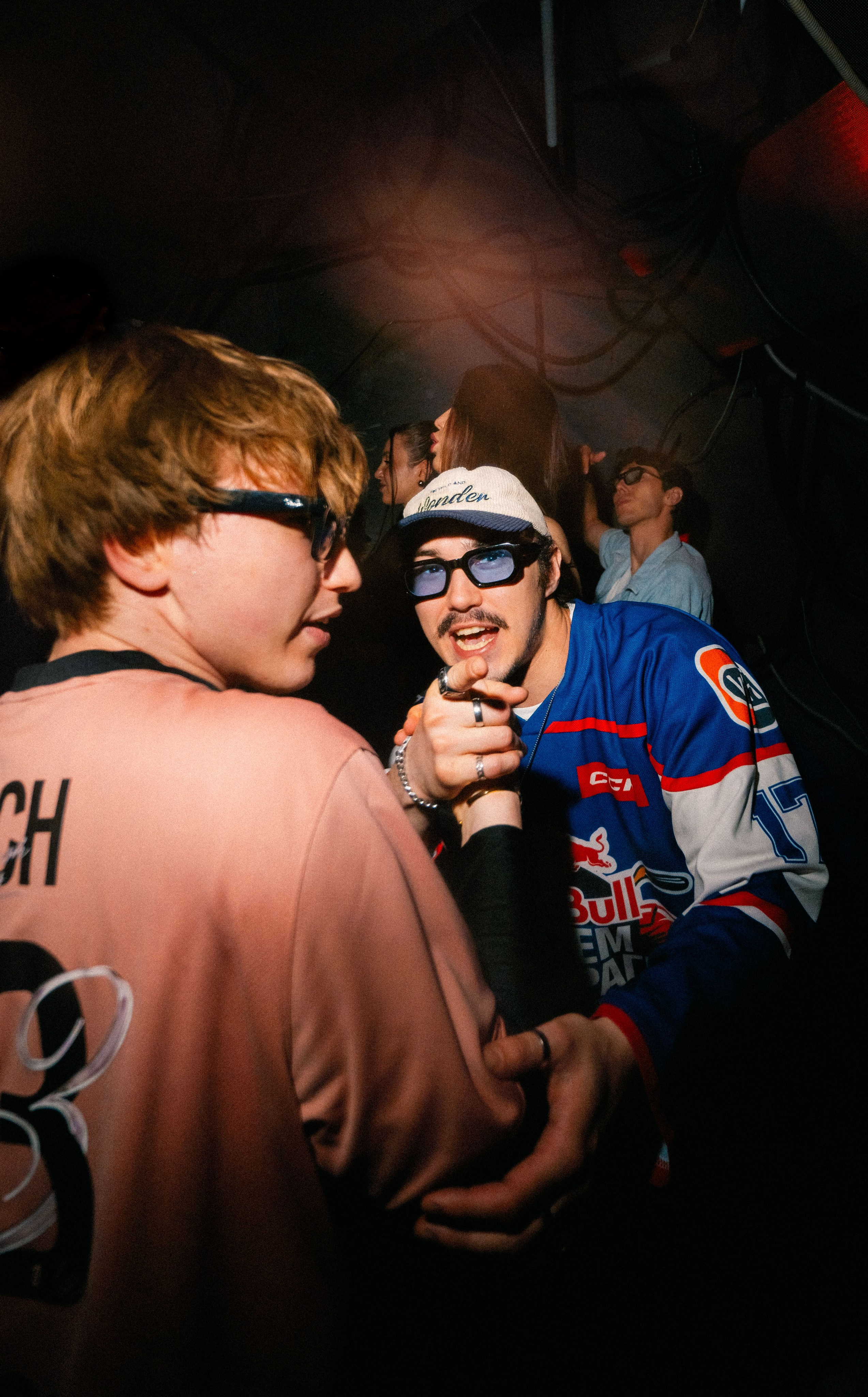 «Семья» х NIMAN / 2025. Саша Копылов, фотограф в Казани