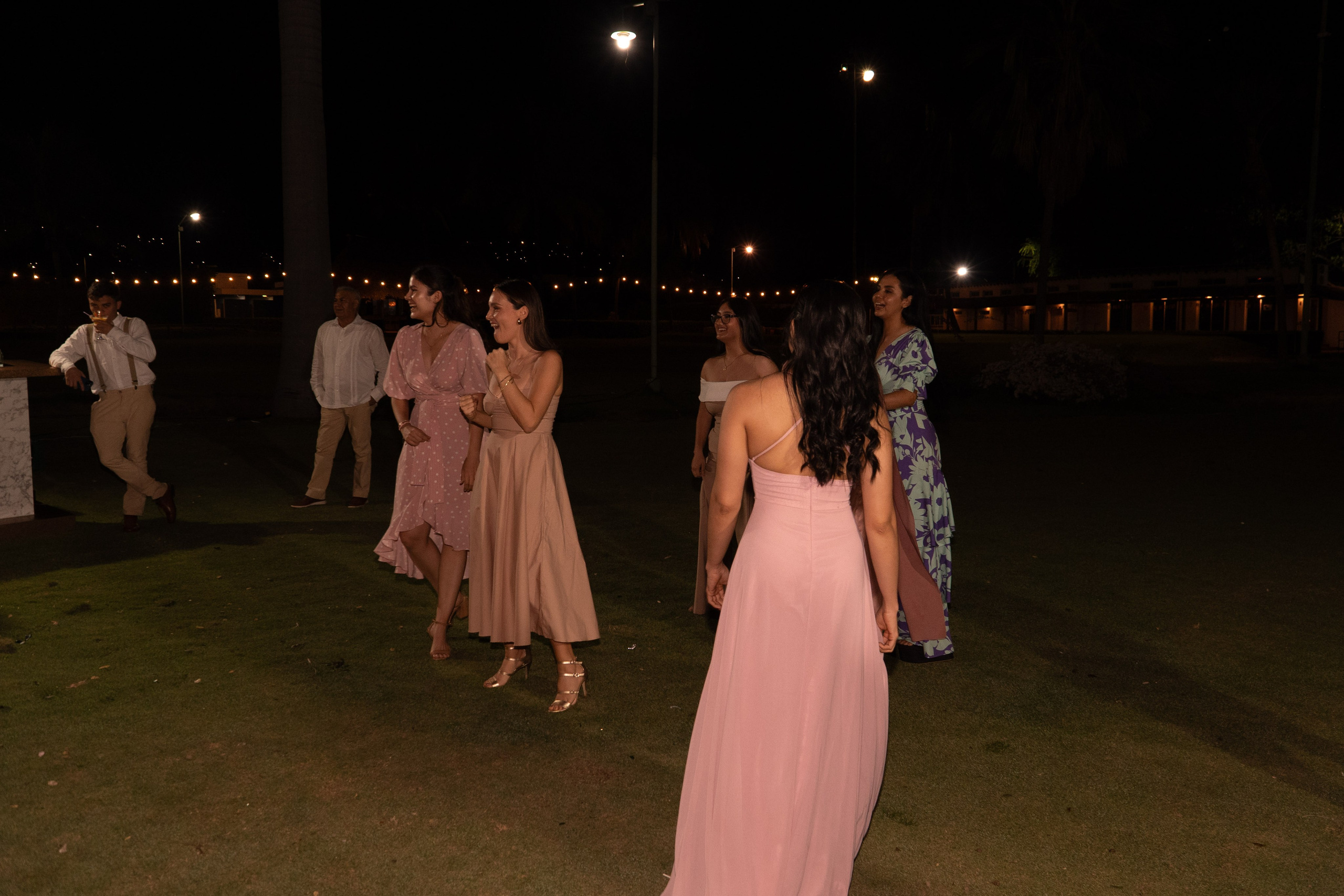 Carola & Gerson. Wedding Photographer in Barcelona and Medellin