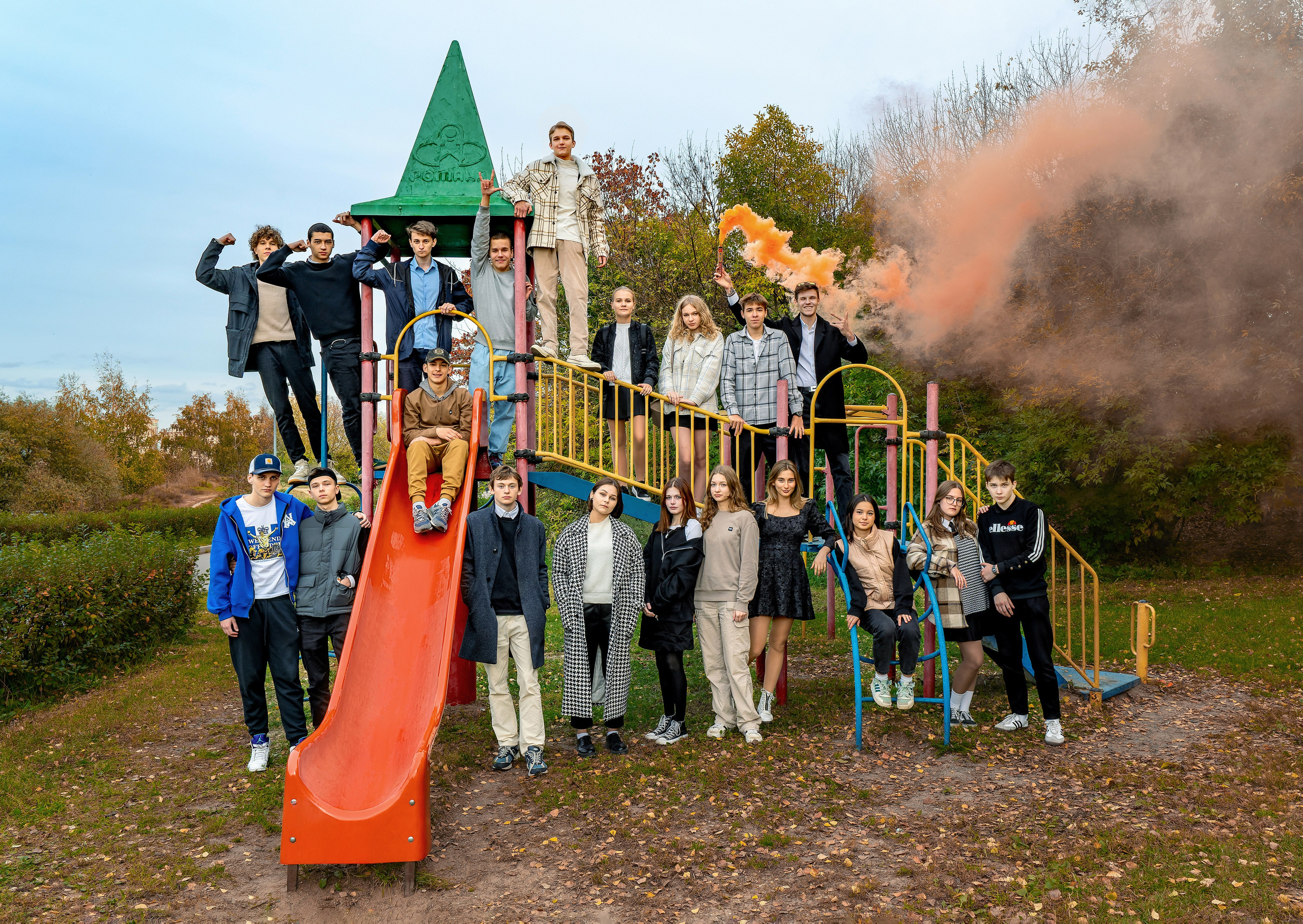 БАЗОВЫЙ. Школьная фотостудия «Like Moment» в Строгино