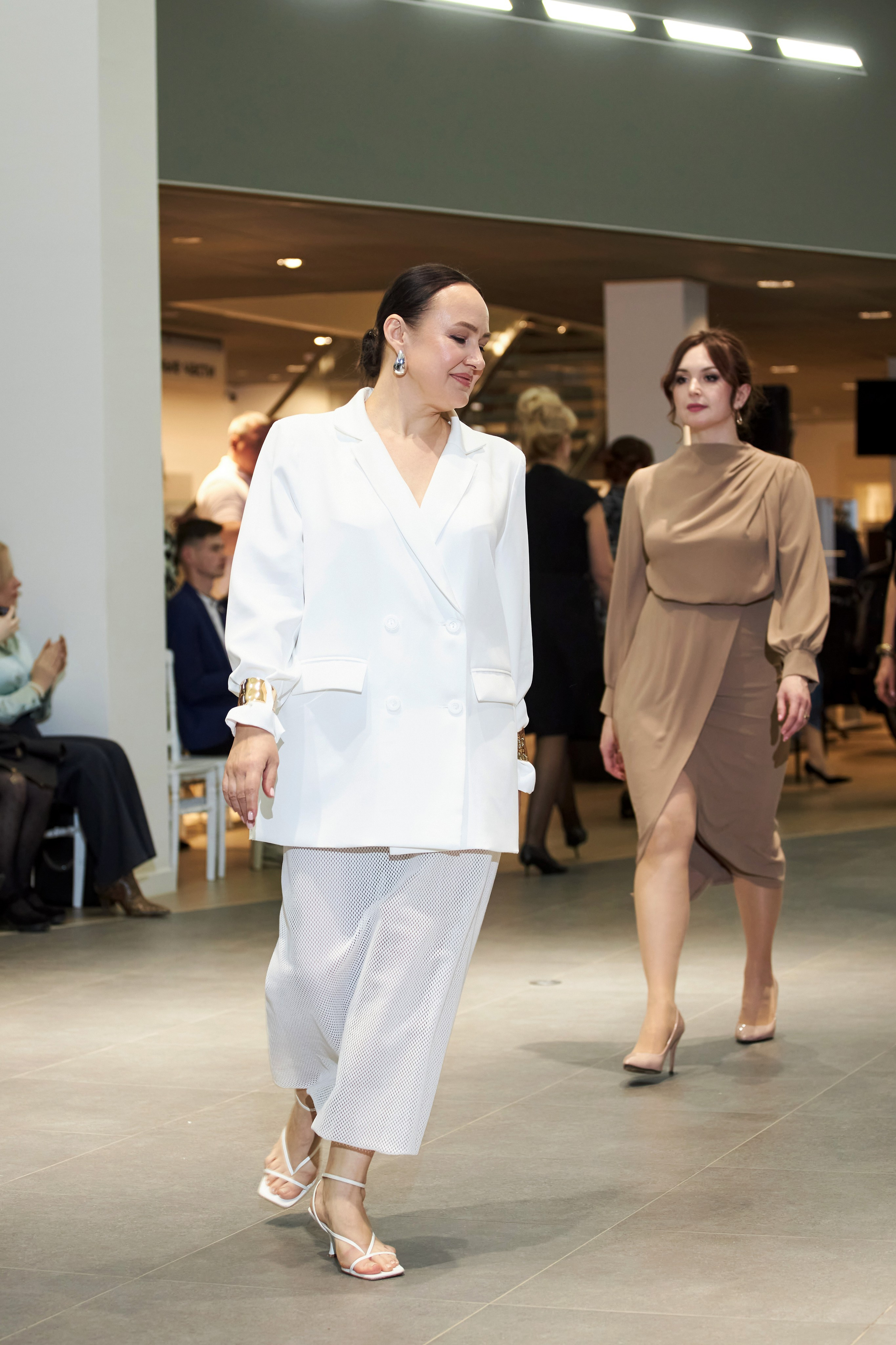 Репортаж «Жара в Городе». Фотограф Алексей Яковлев