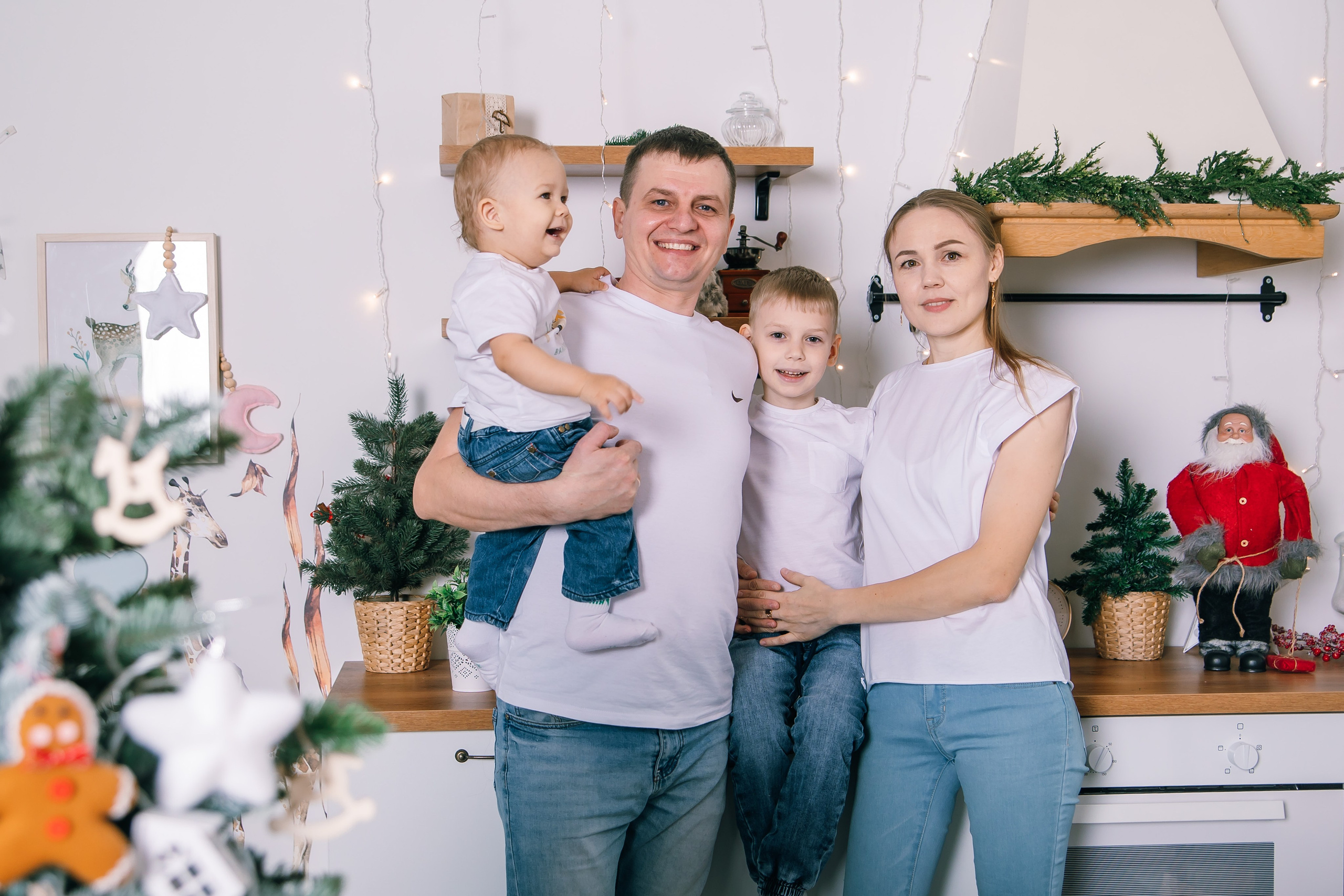 Новогодняя семейная фотосессия. Свадебный, семейный фотограф, контент съёмка. Екатеринбург. Елена Граф