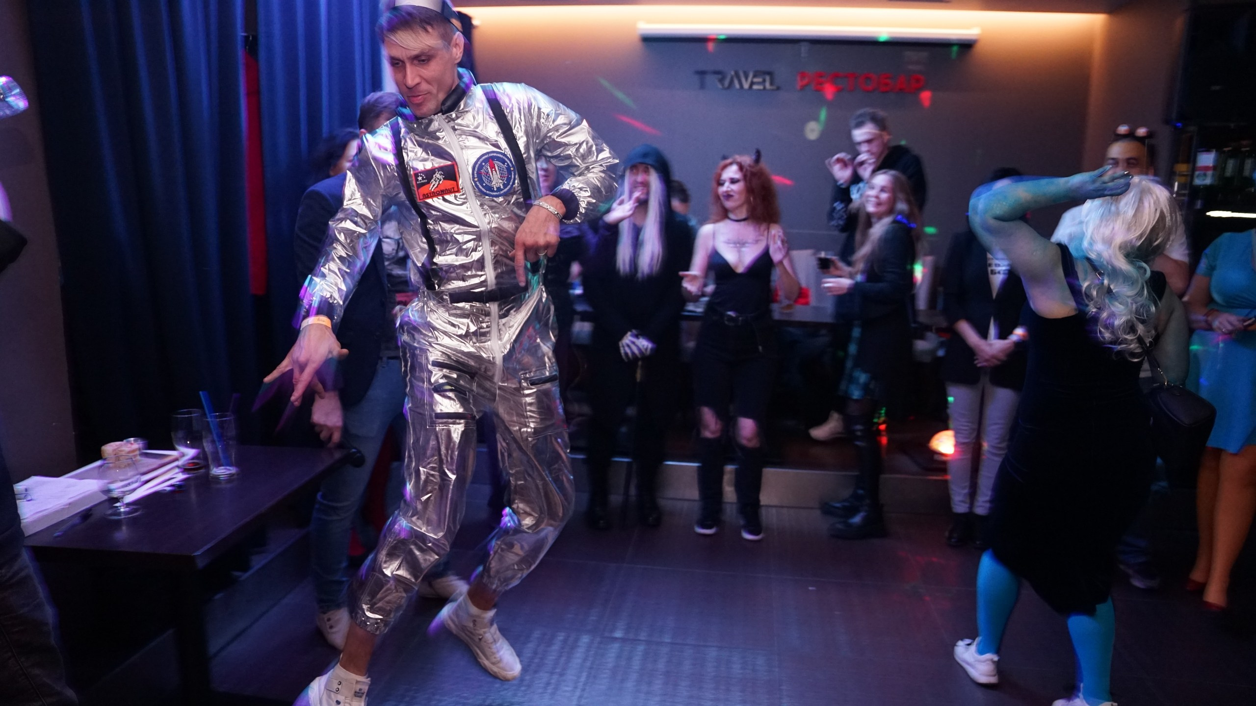 Возвращение зловещих попотрясов. Клубная вечеринка | 28.10.22. Галерея Фантим