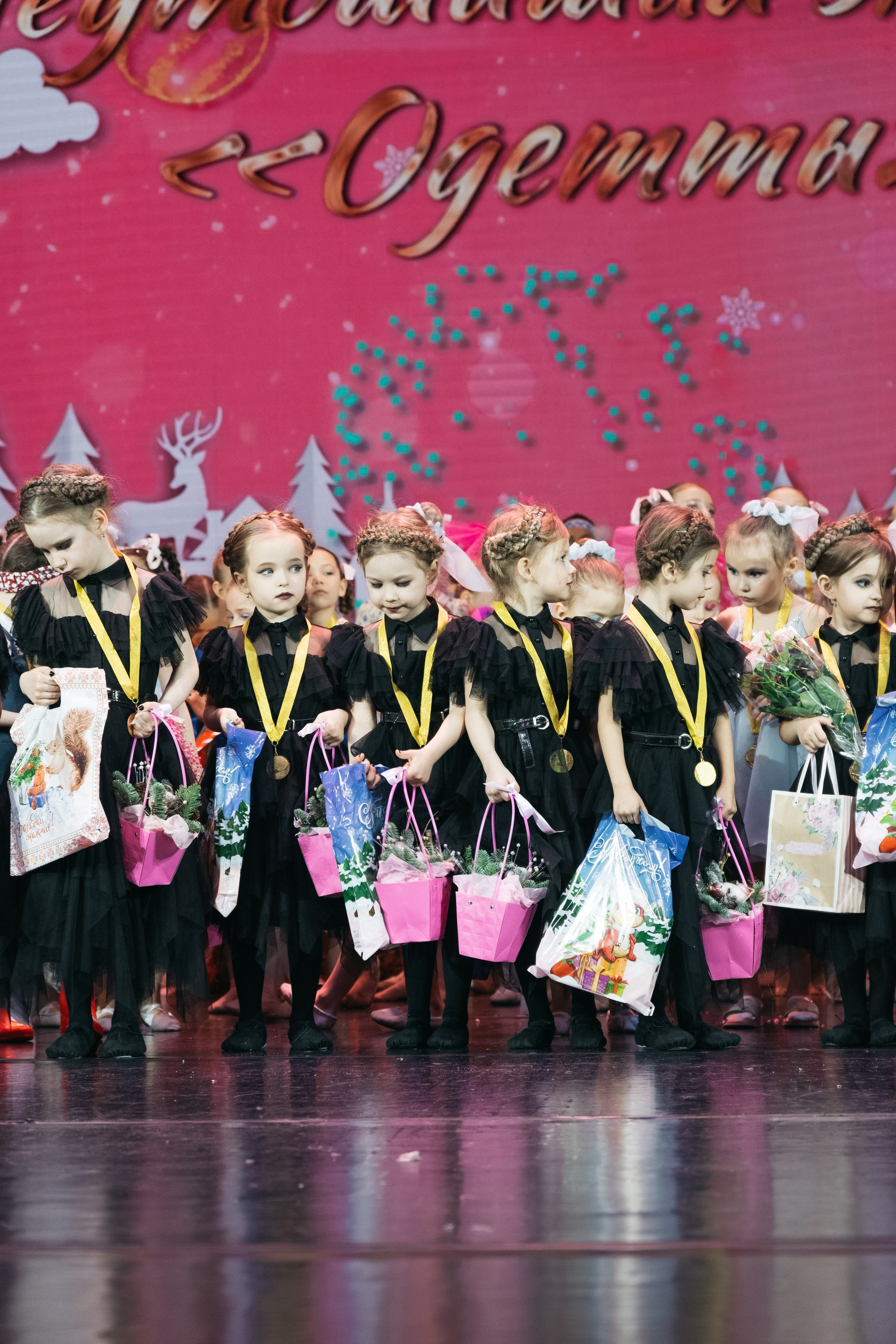 СурГУ 23.12.23. Репортажный и свадебный фотограф в Сургуте