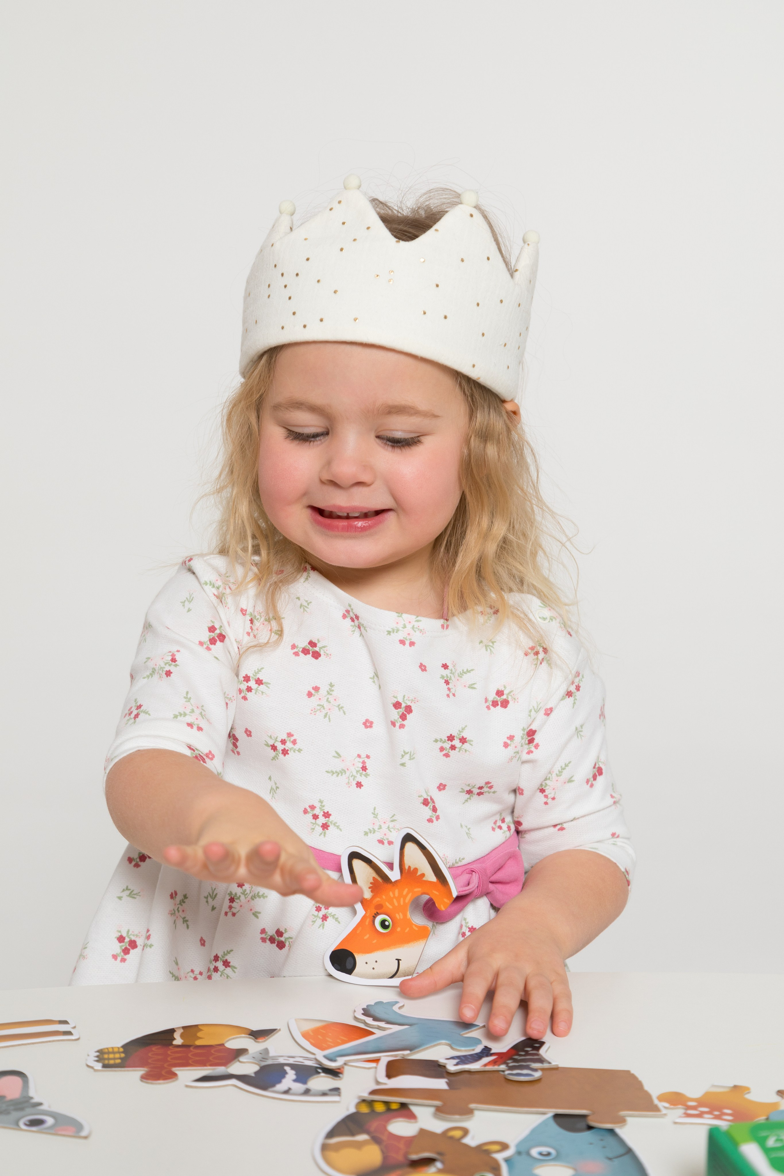 Имиджевая и каталожная съёмка для бренда детских пазлов. Детский и контент фотограф Надя Волкова Санкт-Петербург