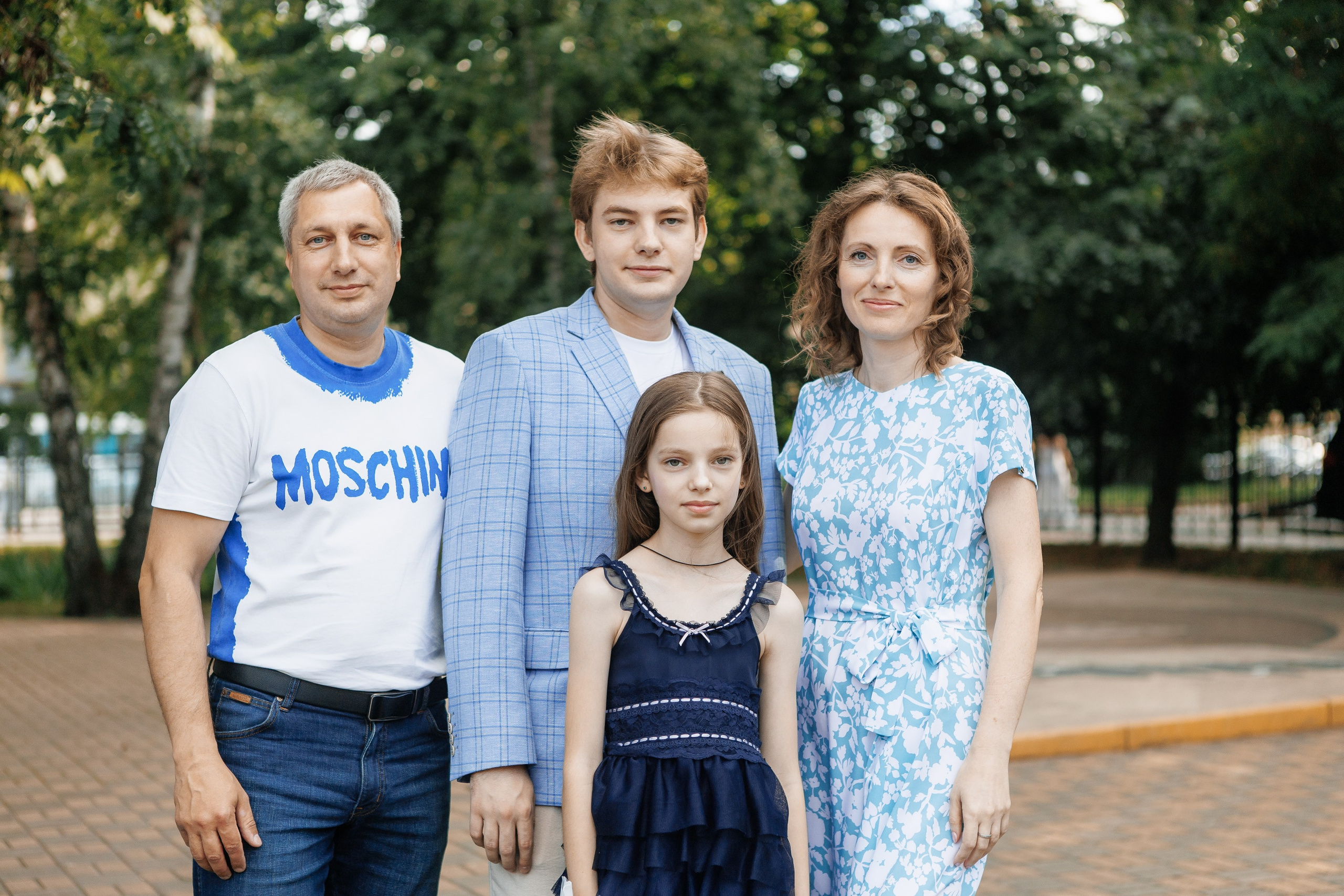 Выпускной Гимназия 12 2024 г. Свадебный и портретный Фотограф в Липецке Дмитрий Котюков