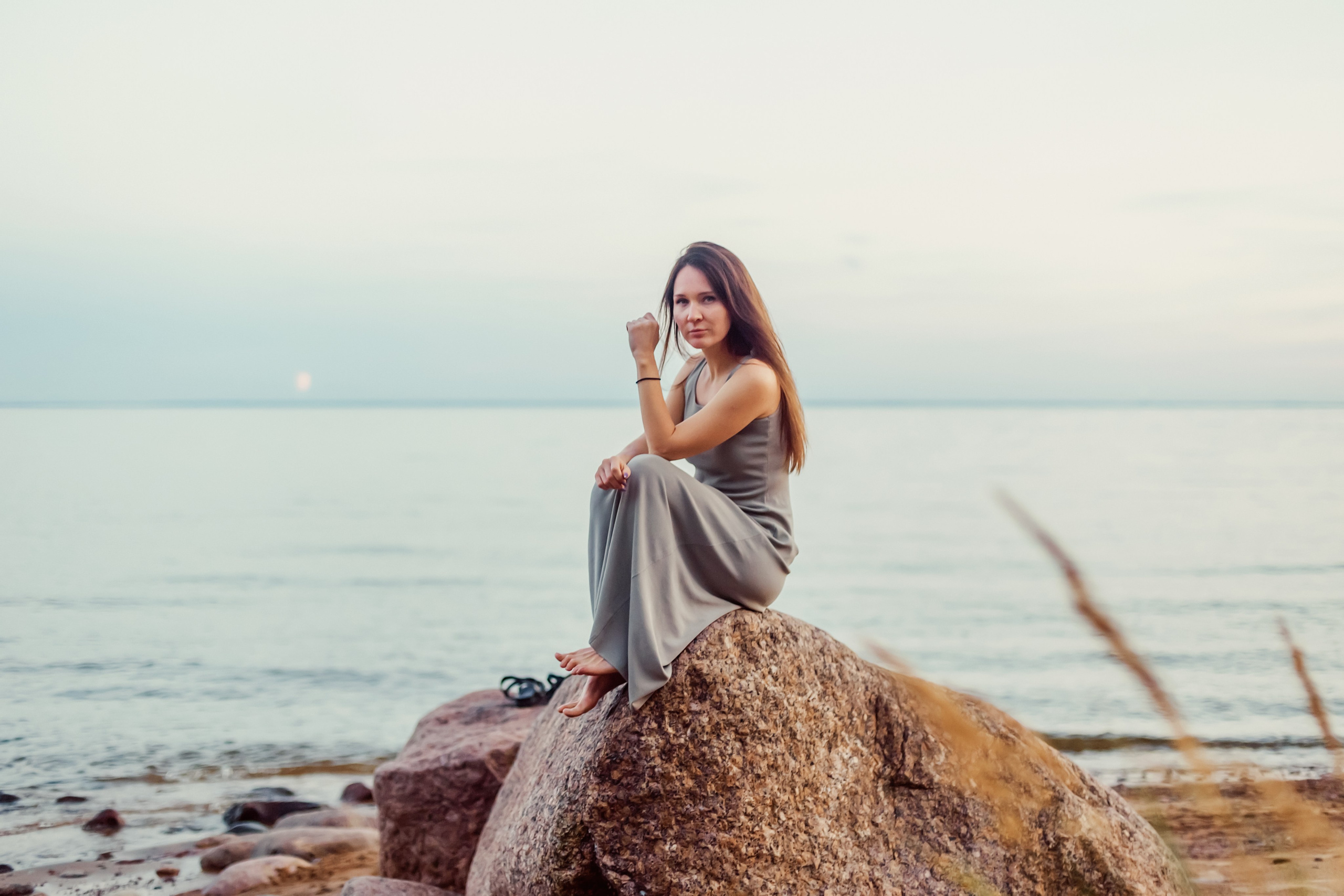 Атмосферная съёмка на Финском заливе. Семейный фотограф Любовь Саркеева