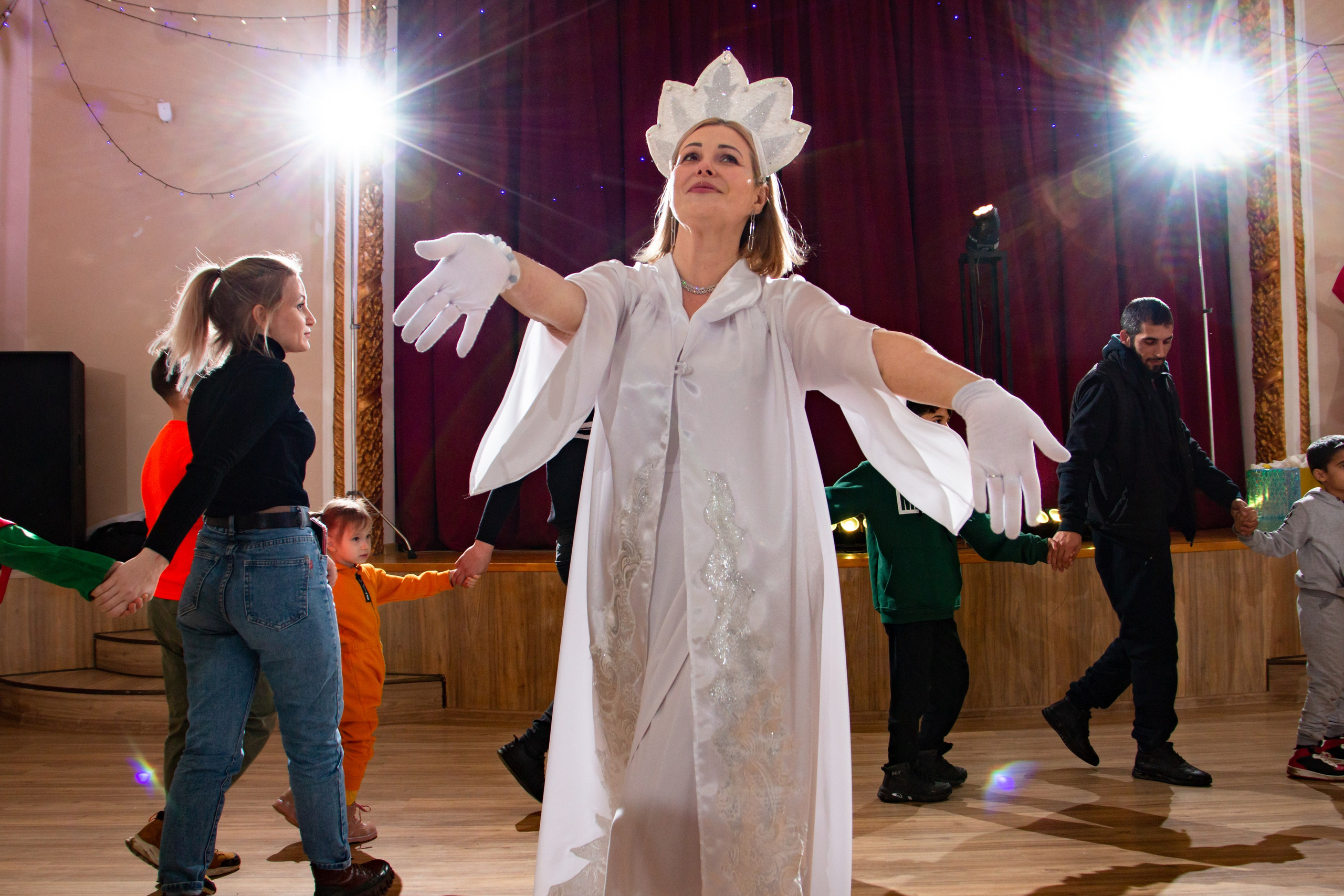 Новогодний утренник ДК Строитель 25.12.2023 г. г. Новоалександровск. Главная