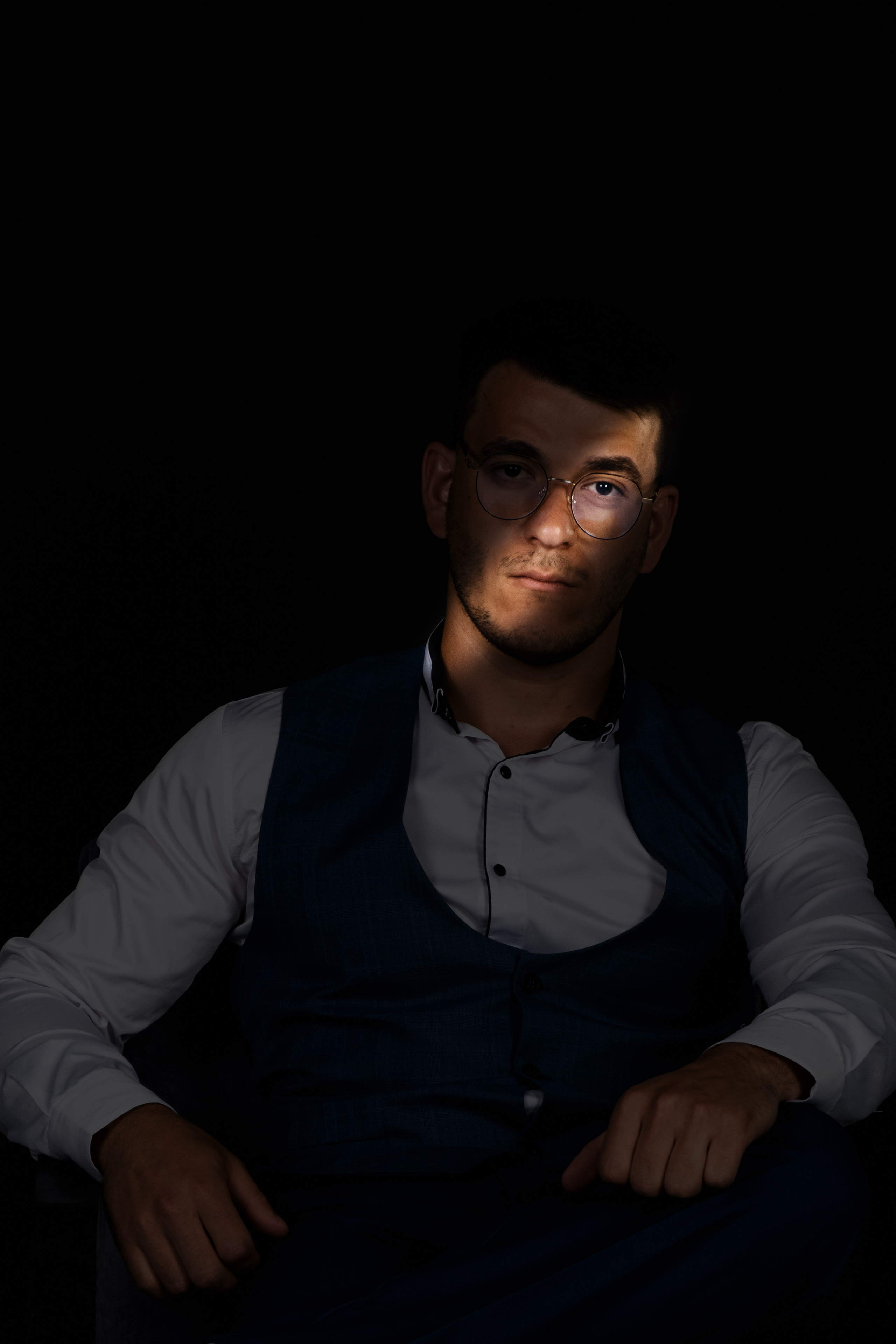 Бизнес-портрет. ФОТОГРАФ/ ВИДЕОМЕЙКЕР/ Жмурченко Олег