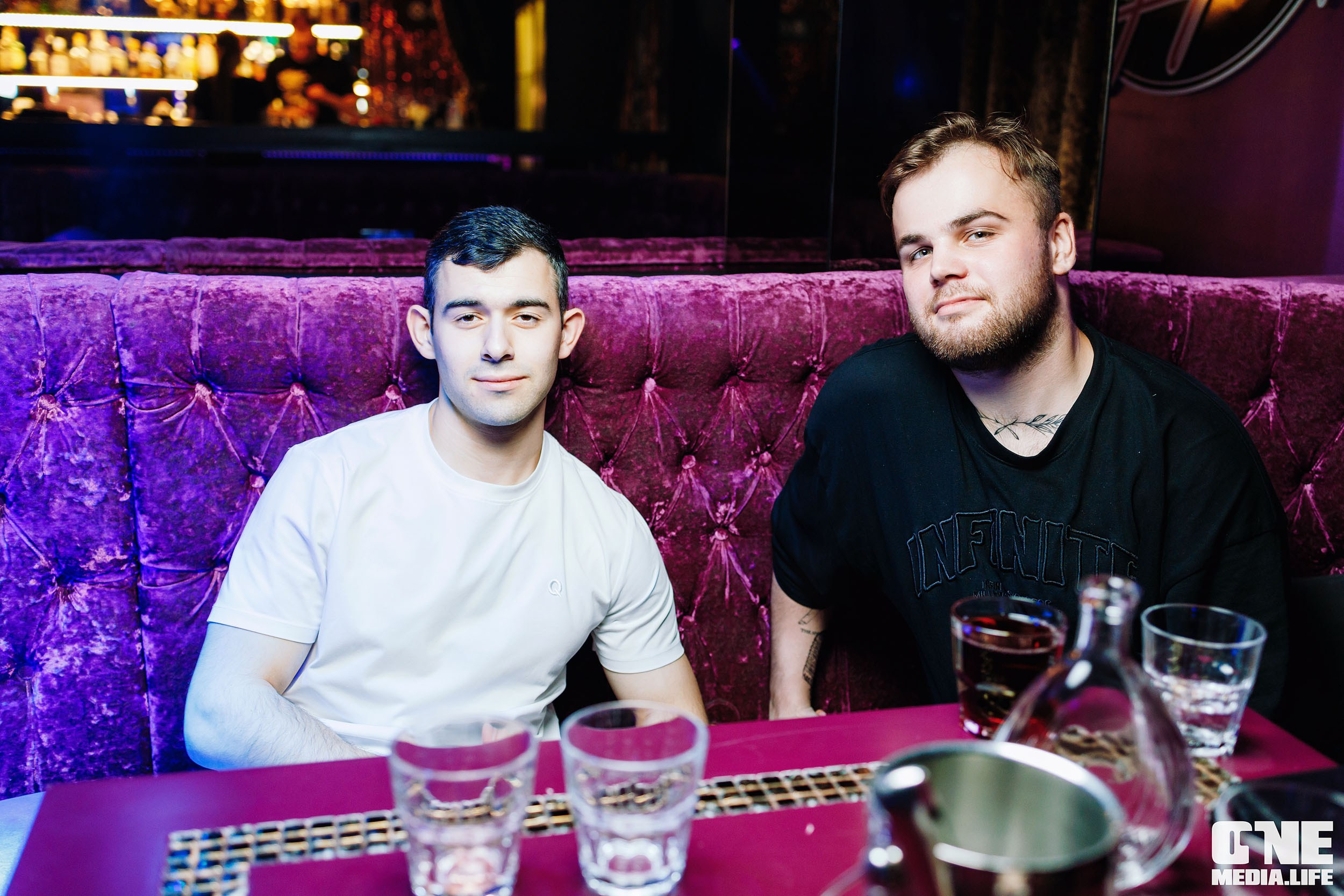 Фоторепортаж из караоке-клуба Эйфория. One Media Life: фоторепортажи, фотоотчеты с мероприятий и заведений