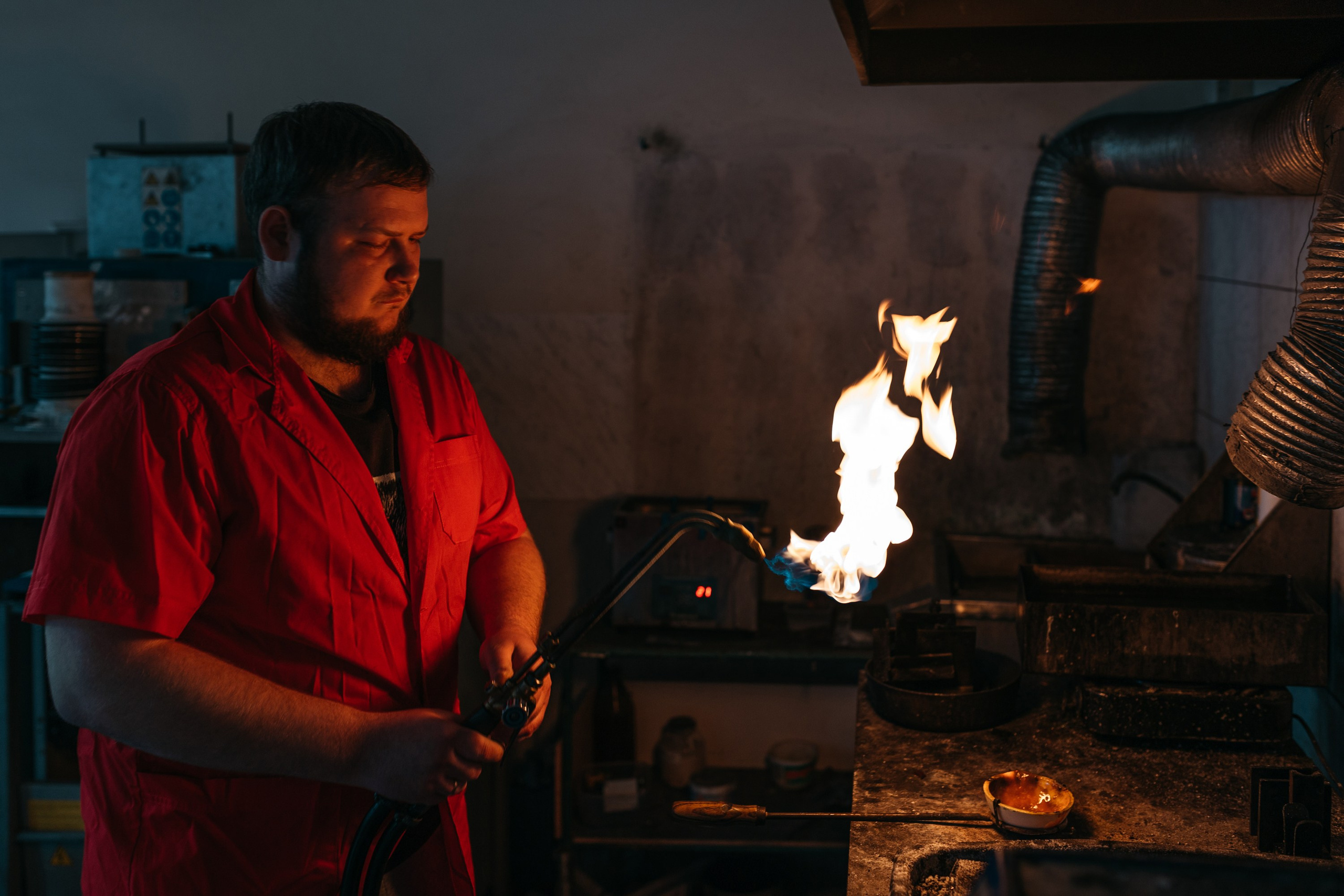 Промышленный репортаж ювелирного производства. Фотограф Олег Сотник