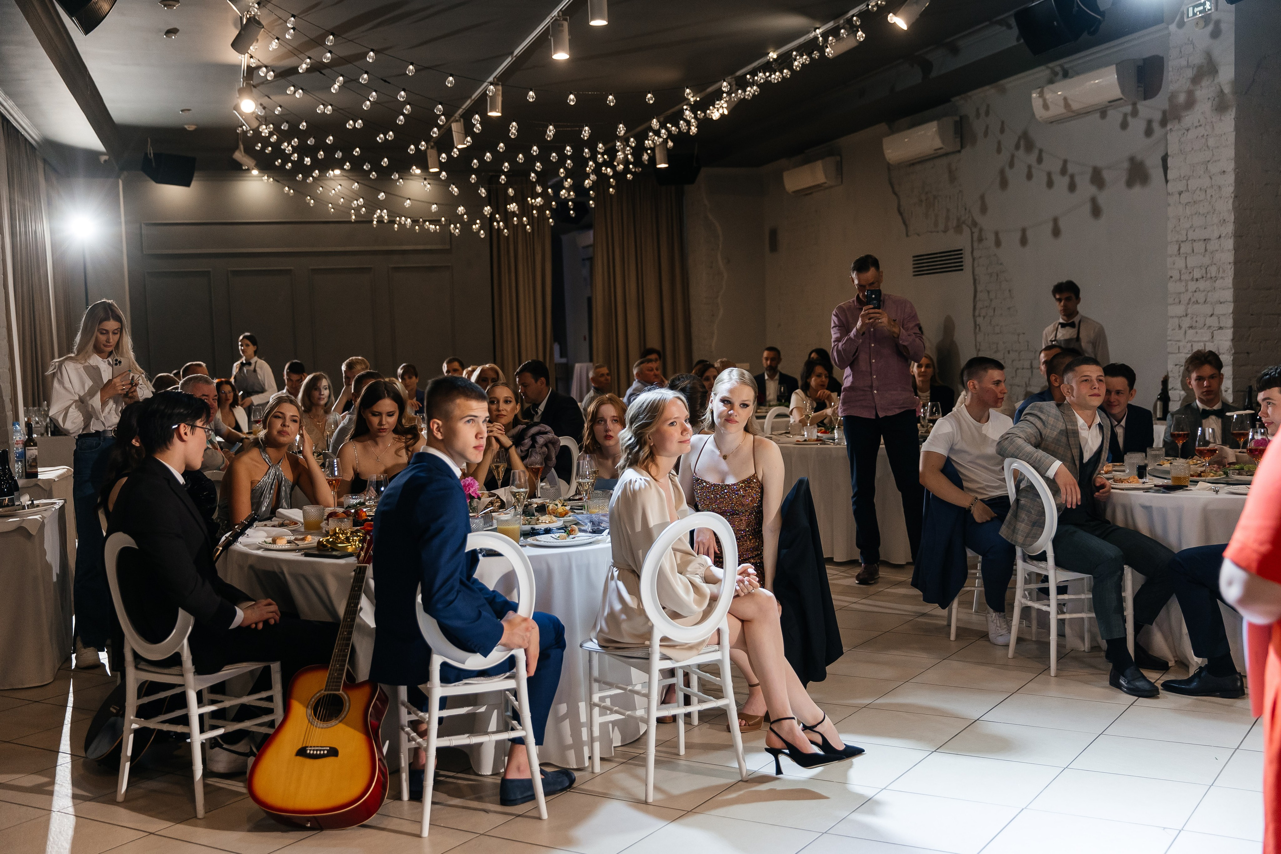 2023-06-23 Выпускной МБОУ СОШ № 10. Фотограф в Красноярске