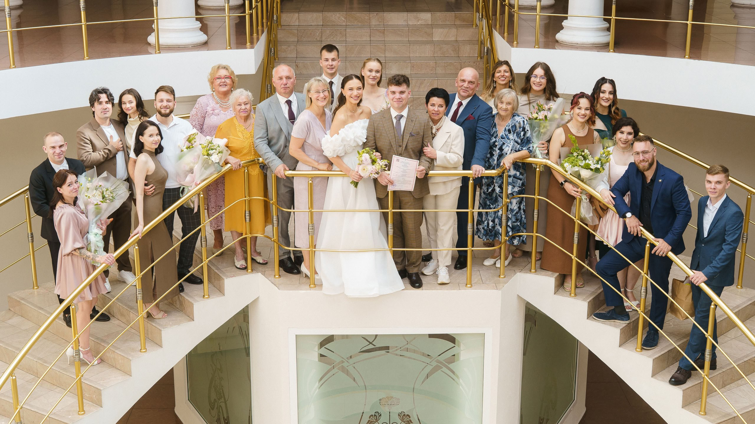 Лучана и Дима — свадьба в ЗАГСе Приморского района и прогулка у Исаакия. Свадебный фотограф Дмитрий Родионов — Санкт-Петербург и Ленинградская область