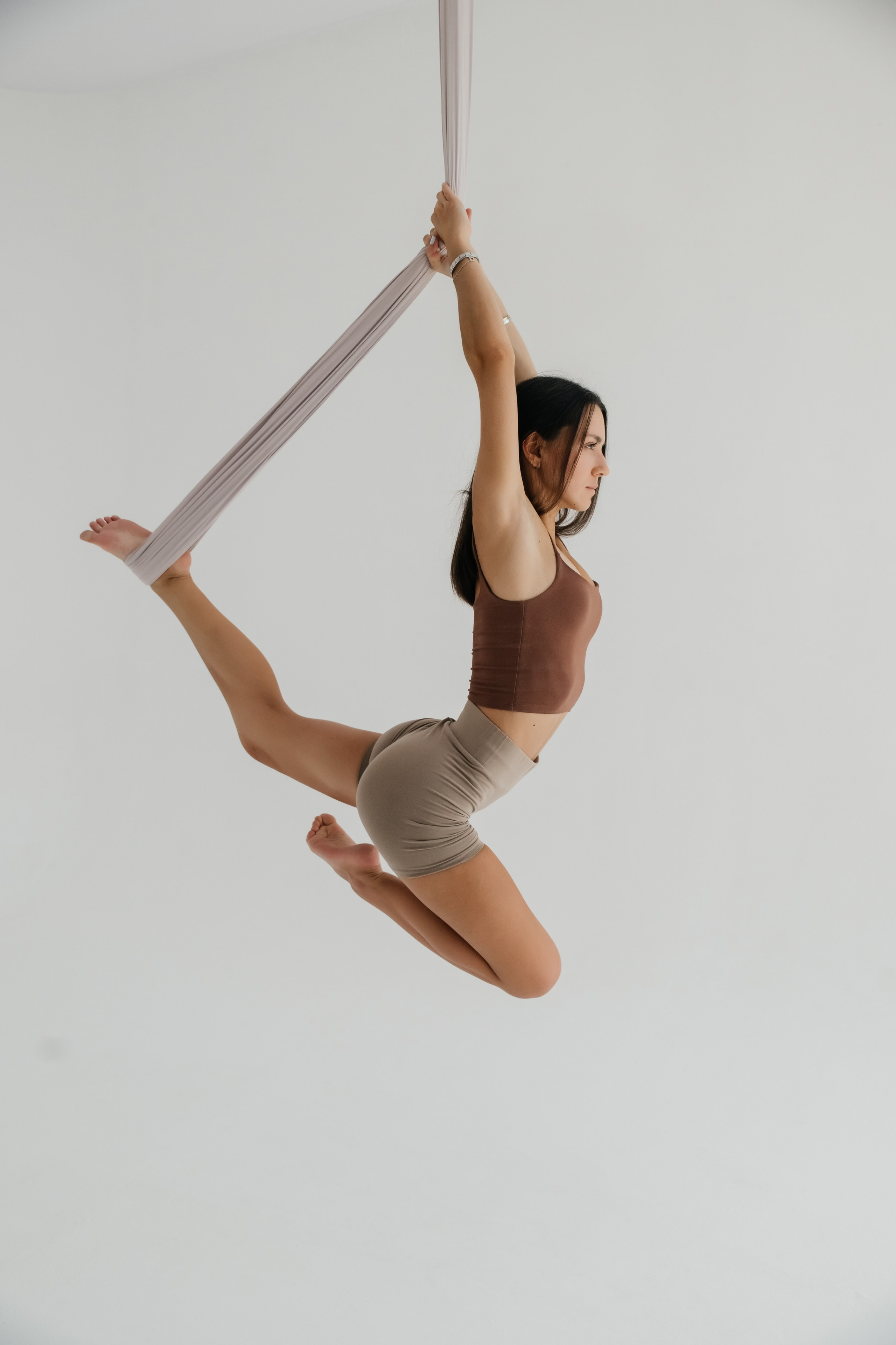 Студия Дыши. Фотограф Ярмишко Дарья. Выпускные фотокниги