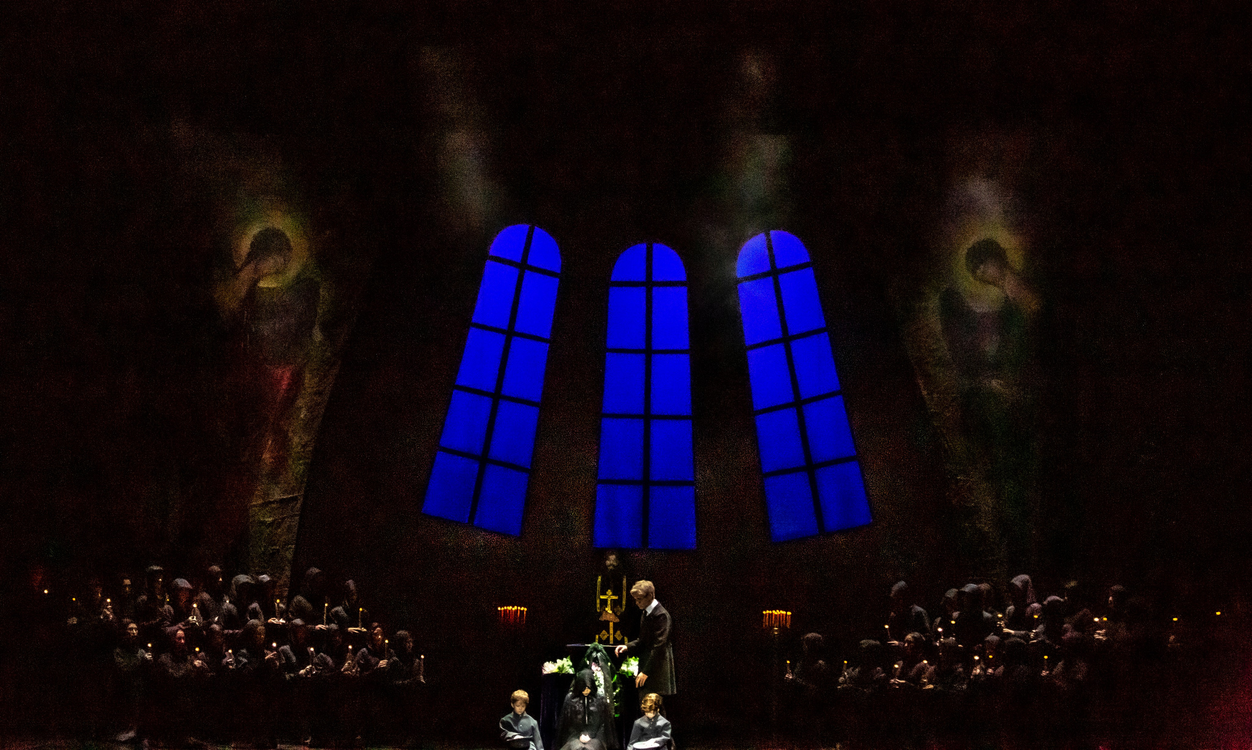 Анюта — спектакль — премьера на сцене Зимнего театра Марийского театра оперы и балета. Фотограф в Сочи Юрий Шептаев