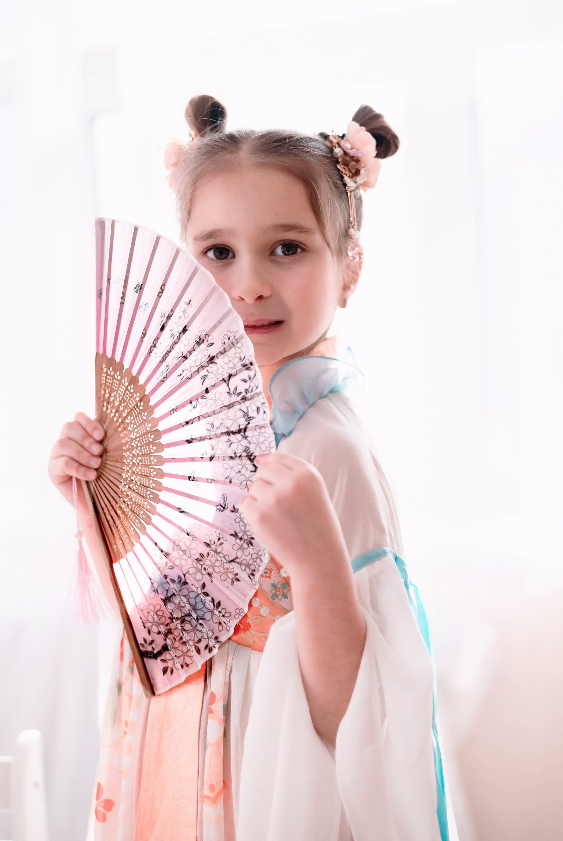 Очень нежная фотосессия в стиле Китай для Александры. Школа для девочек во Владивостоке — Само Совершенство