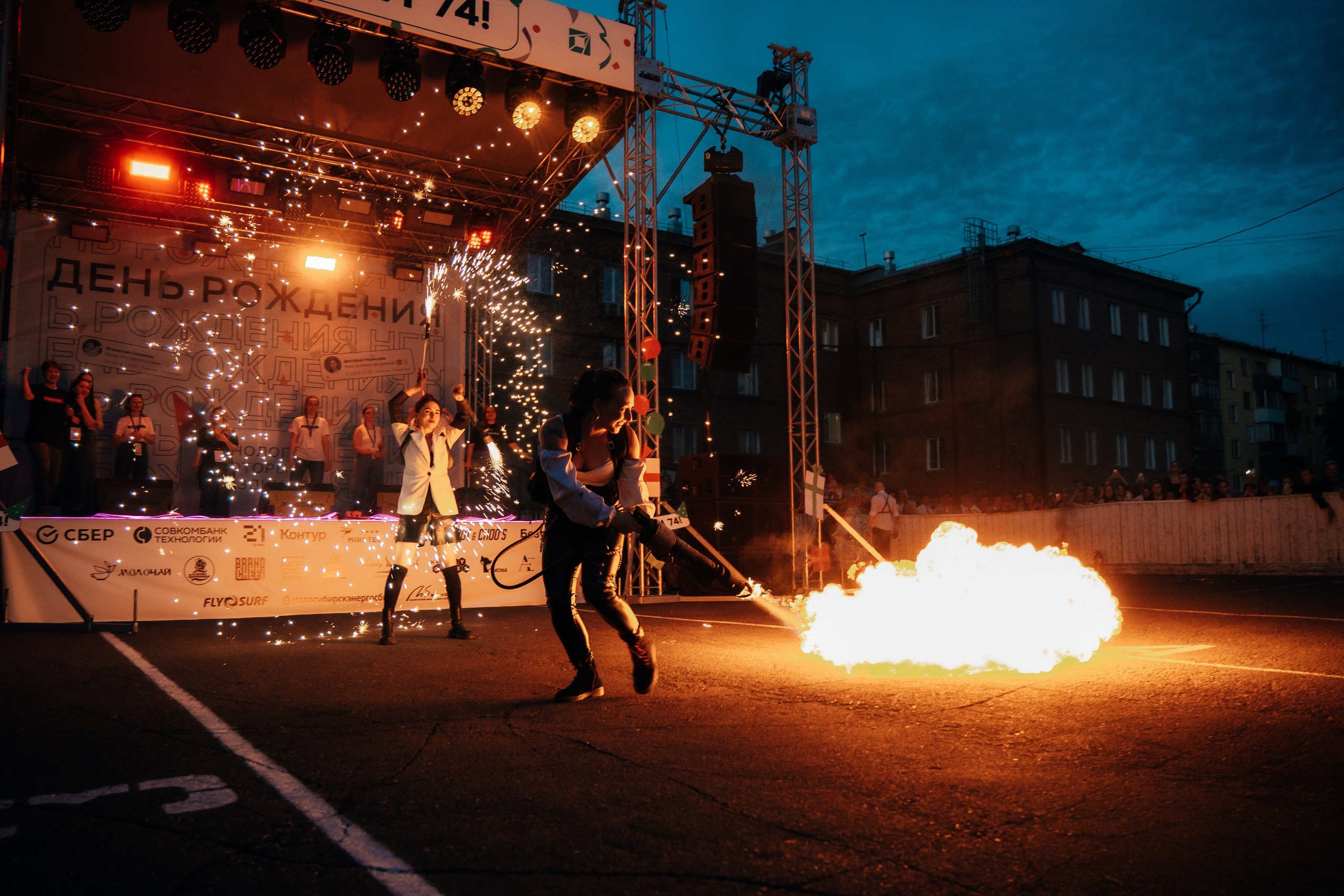 День НГТУ. Фотограф Новосибирск Вероника Вишневская