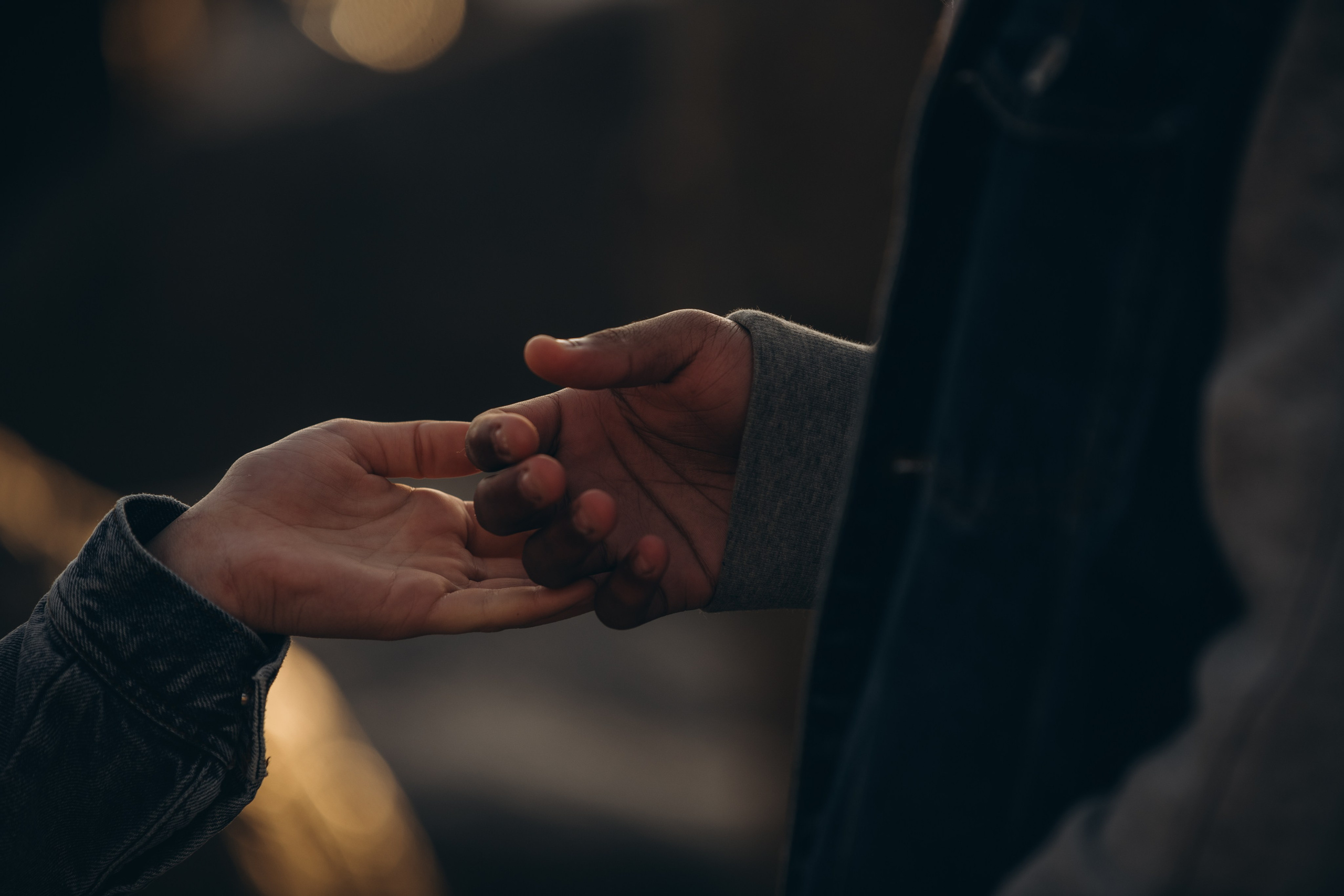 STORIES OF LOVE. Anastasiia Antoniuk portrait, family and couple photographer, Portugal