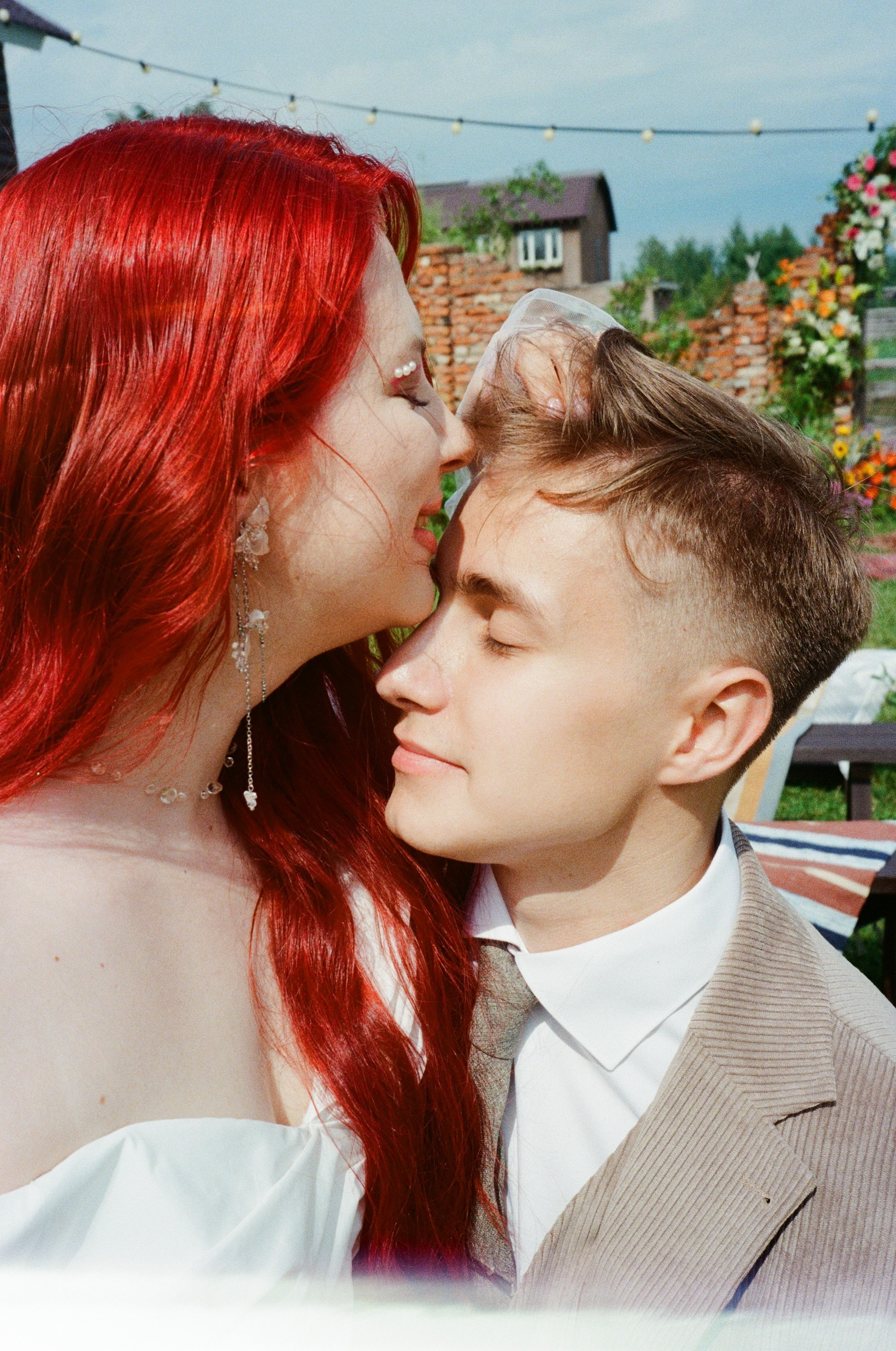 Пленка Роман и Анастасия. Свадебный и репортажный фотограф Элина Козырьянова