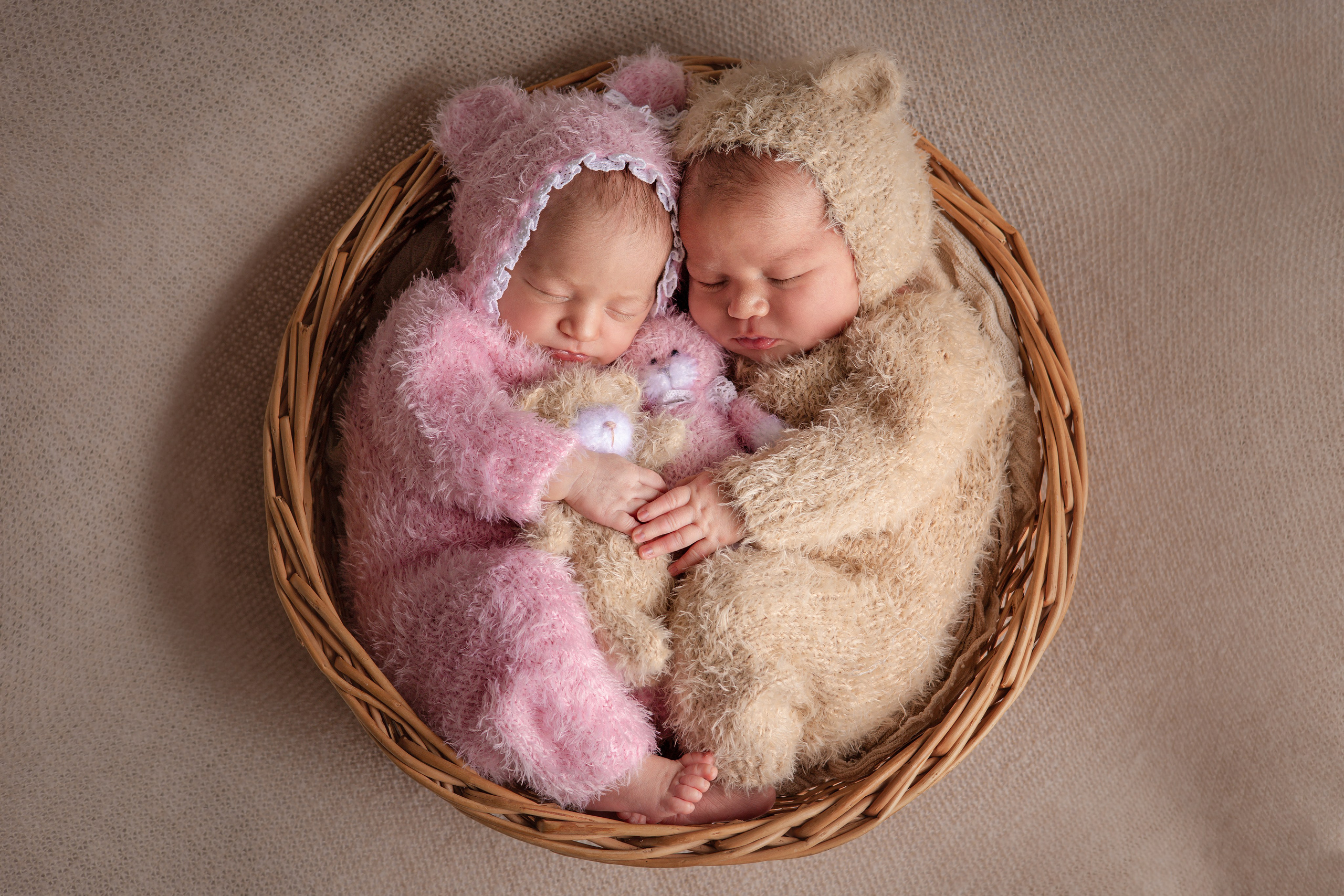 Фотосессия новорожденных в Ижевске. Фотограф новорожденных в Ижевске Анастасия Преснякова
