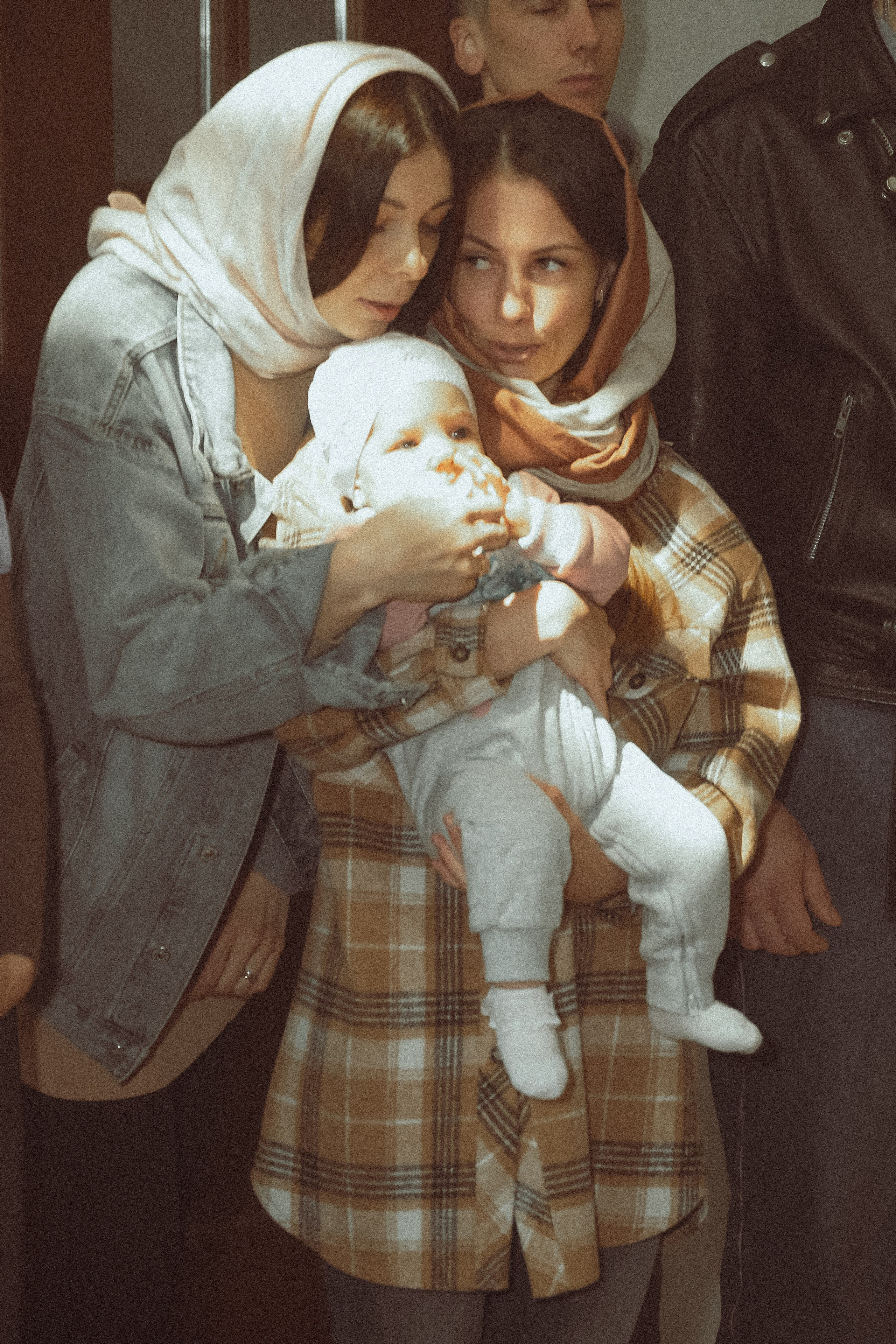 Крещение Ксении в храме Рождества Пресвятой Богородицы д. Щербинино. Фотограф Евгений Егоров