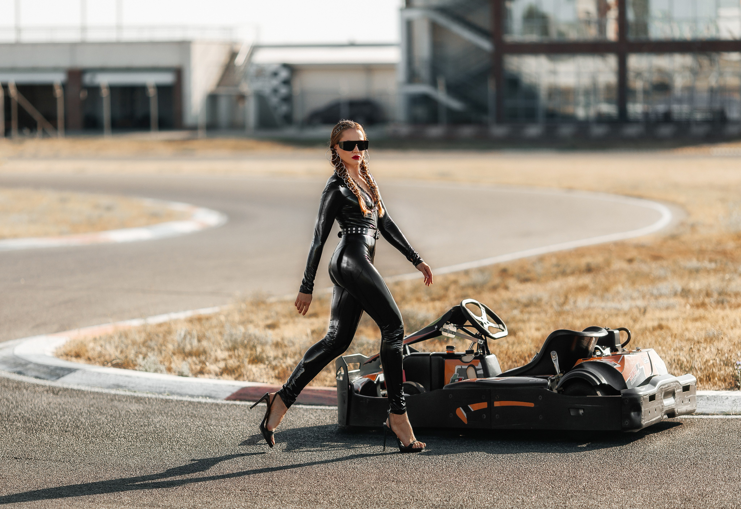 IRINA Международный Гоночный Комплекс «Crimea GRAND PRIX». Свадебный фотограф в Евпатории и в Крыму, Love story, женский портрет