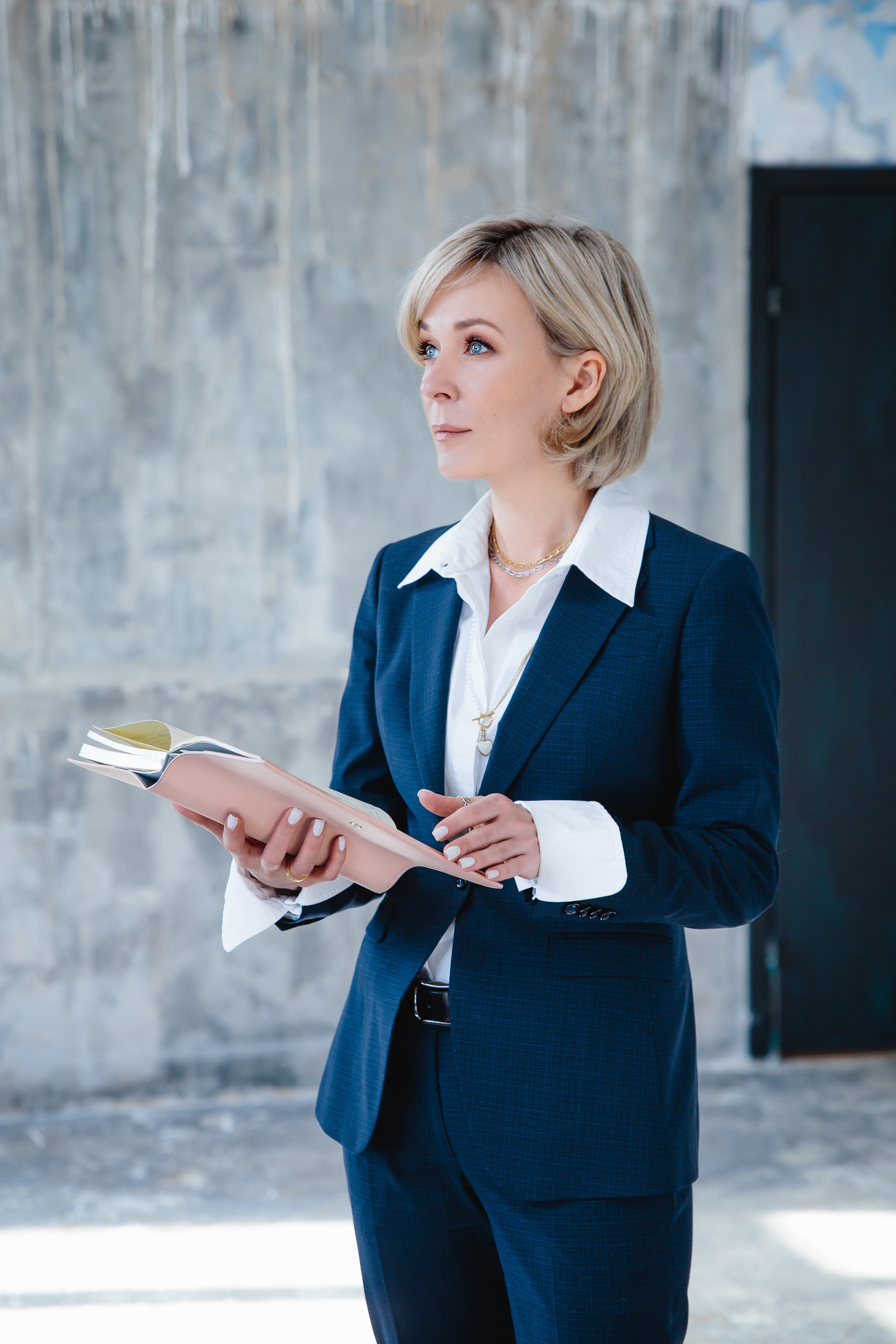 Контент-съёмка для руководителя агентства недвижимости. Фотограф Марина Юдина. Подольск, Москва