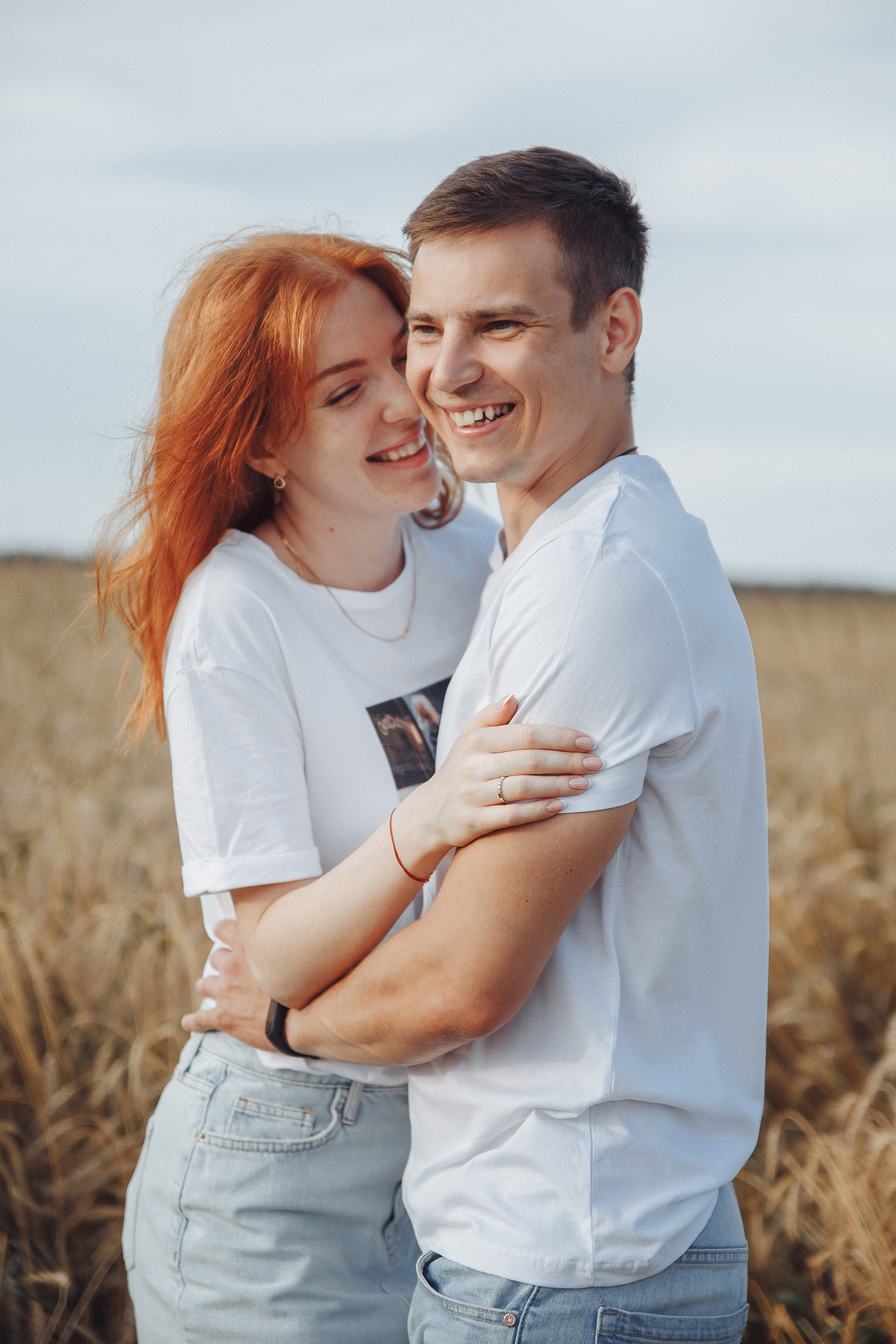 Летняя love-story в поле. Фотограф Марина Юдина. Подольск, Москва