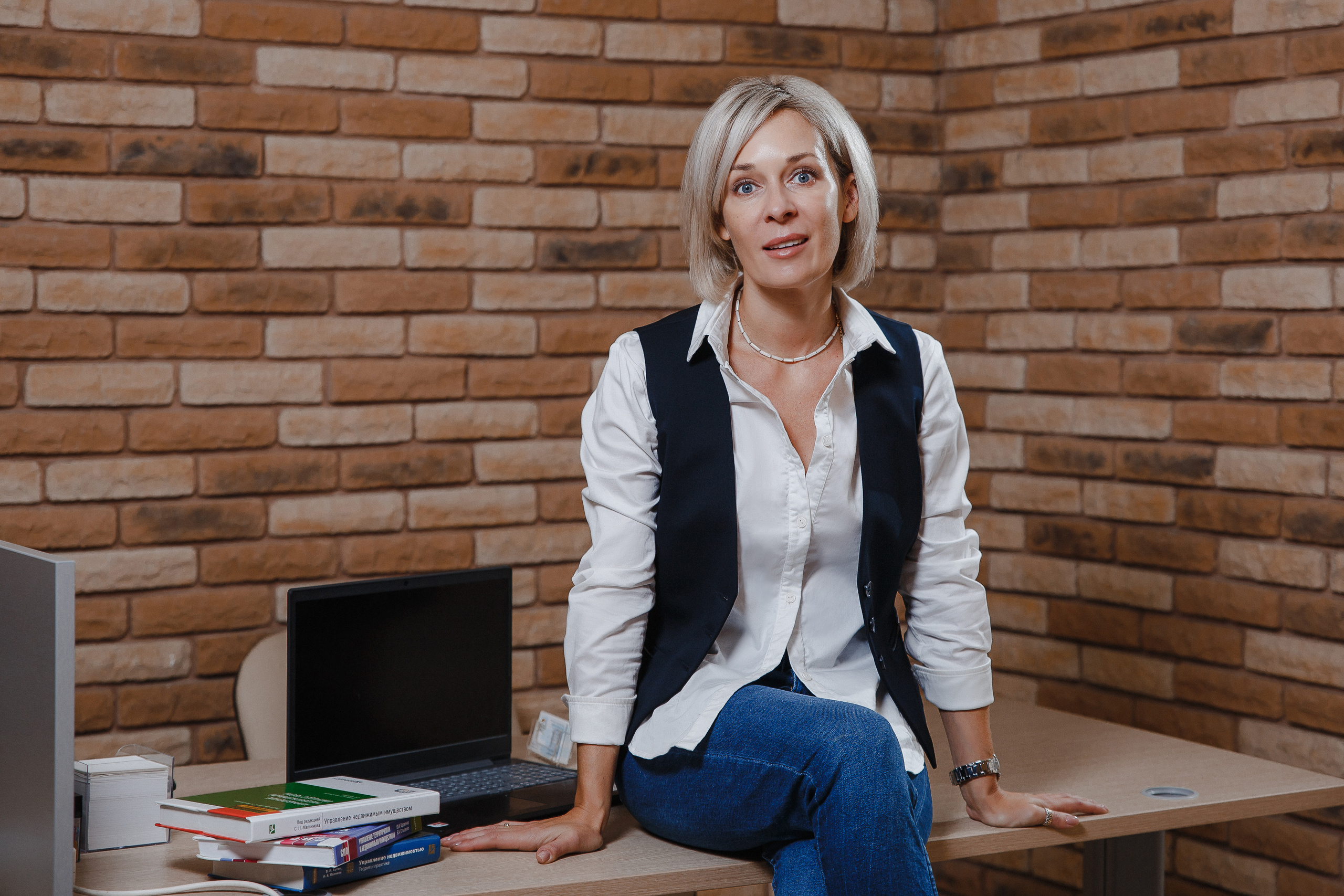 Экспресс-съёмка сотрудников в офисе. Фотограф Марина Юдина. Подольск, Москва