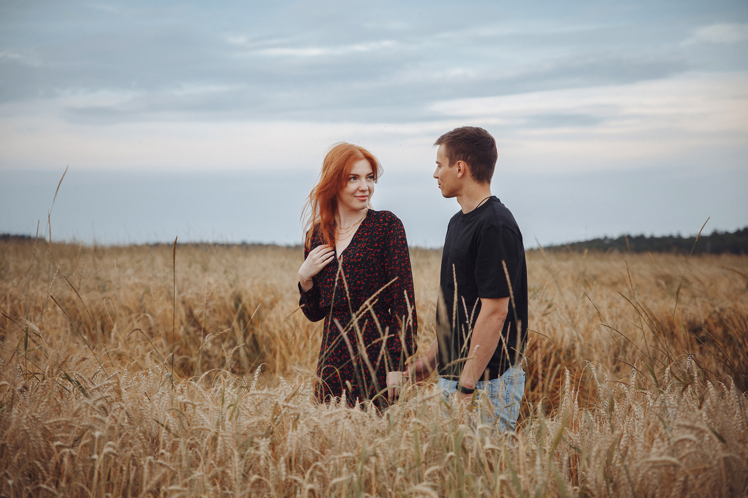 Летняя love-story в поле. Фотограф Марина Юдина. Подольск, Москва