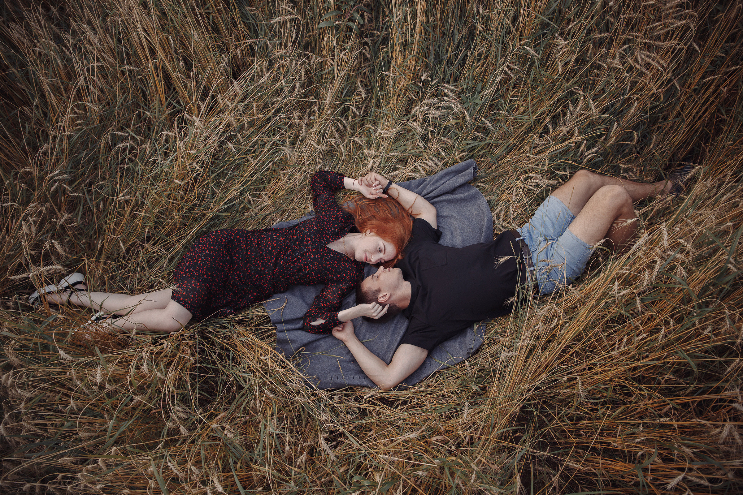 Летняя love-story в поле. Фотограф Марина Юдина. Подольск, Москва