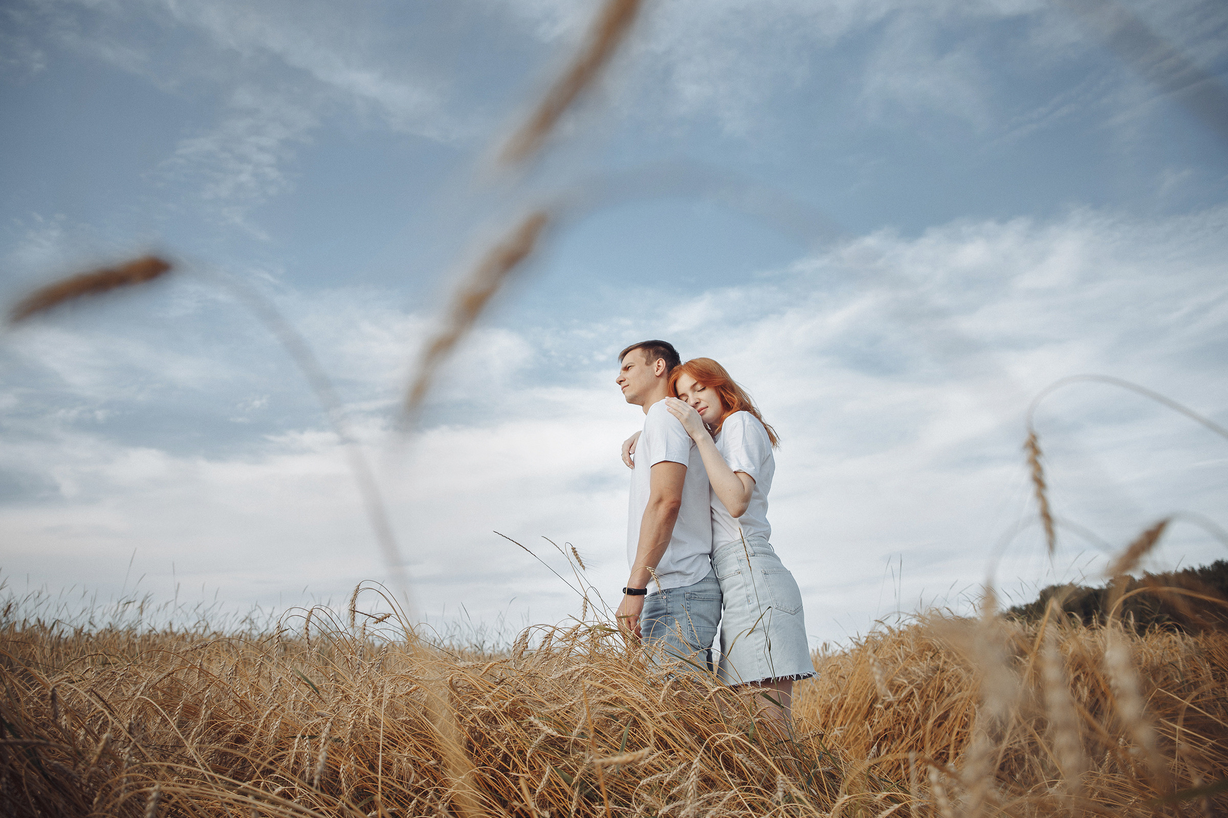 Летняя love-story в поле. Фотограф Марина Юдина. Подольск, Москва
