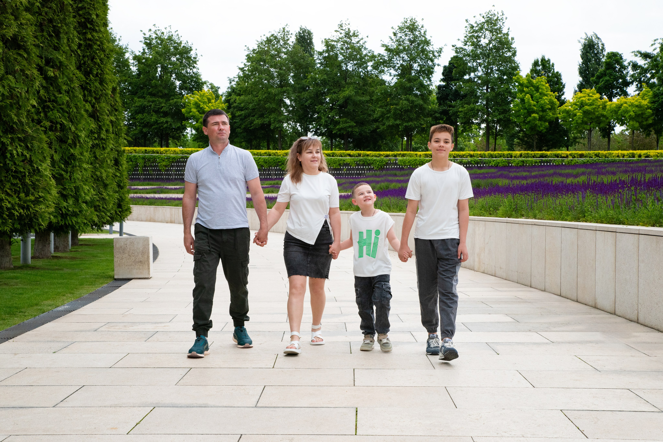 Семья Ирины в парке Галицкого. Фотограф в Краснодаре Анна Карелина