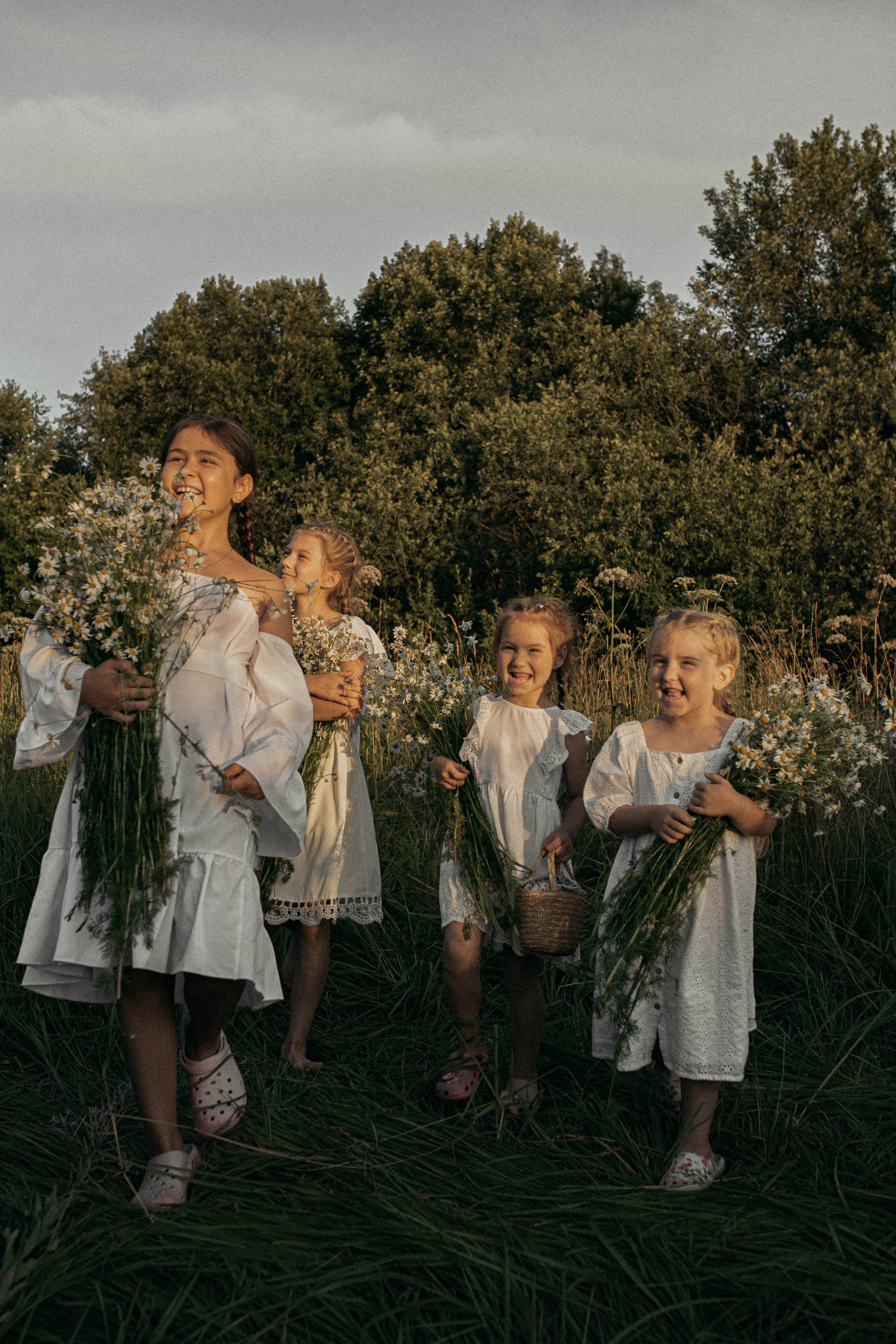 Детская съемка на красивом закате. Фотограф Яна Майорникова